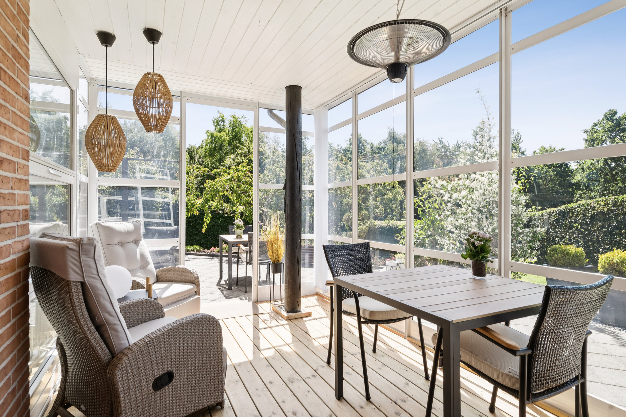 Fremhævet terrasse billede i fuldskærmstilstand. Billede af Lindgrensvej 10, 8920 Randers NV