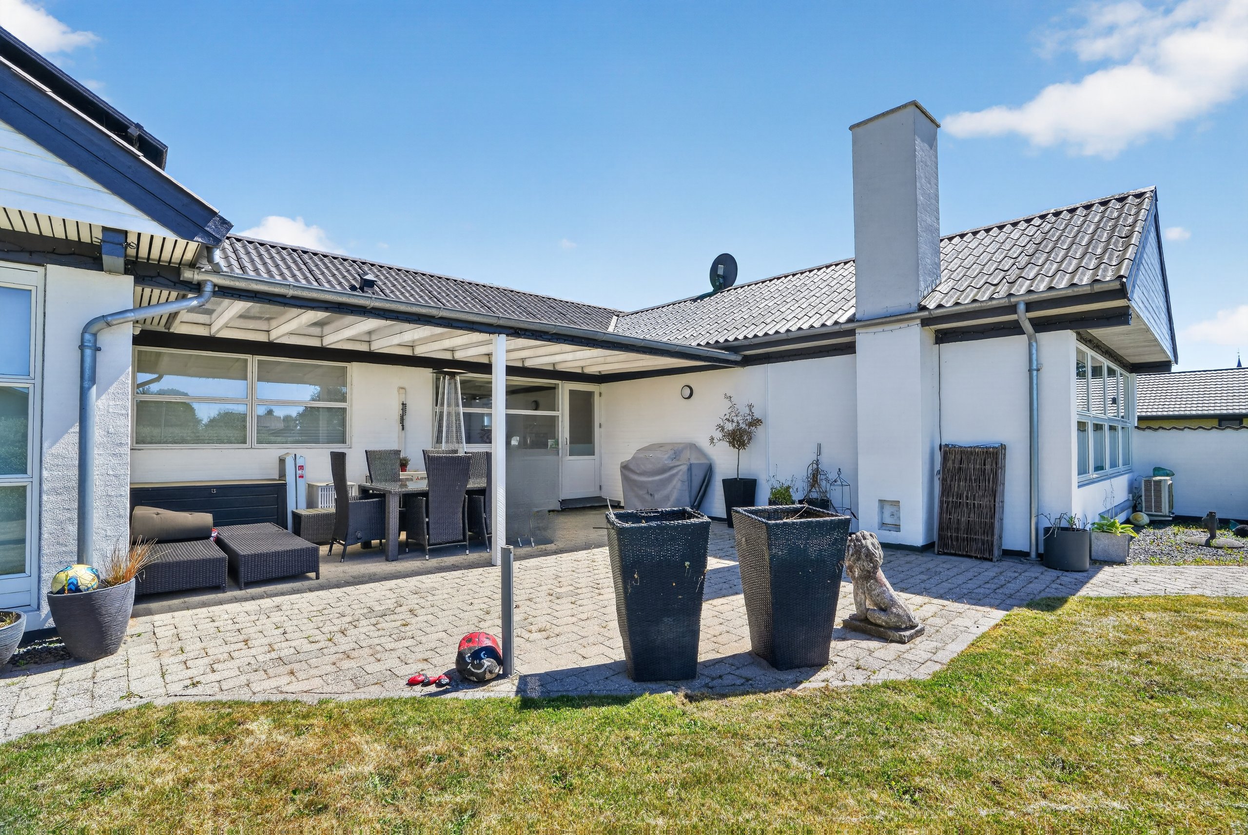 Fremhævet terrasse billede i fuldskærmstilstand. Billede af Toftegårdsvej 20, 4350 Ugerløse