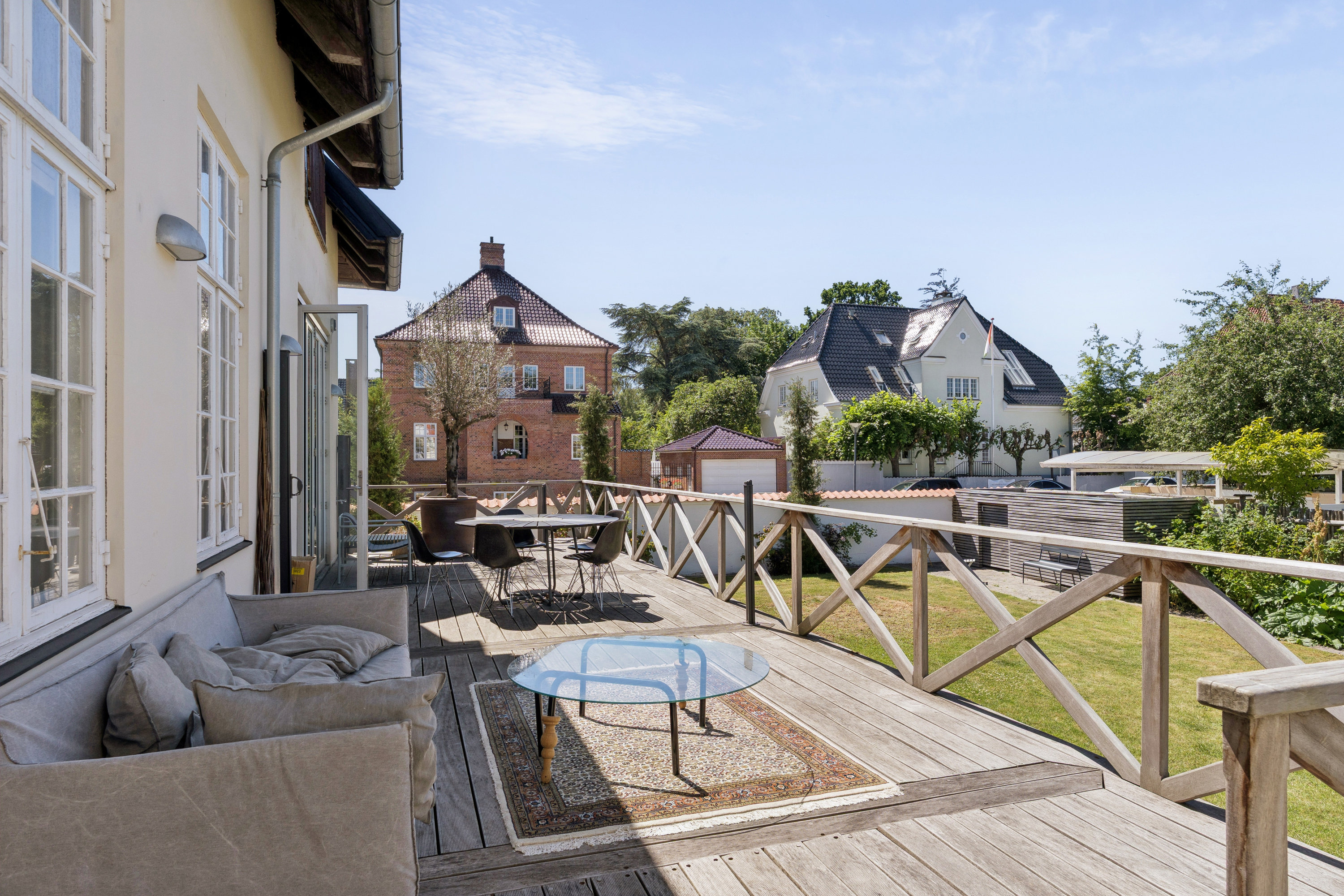 Fremhævet terrasse billede i fuldskærmstilstand. Billede af Svanemøllevej 33, 2900 Hellerup