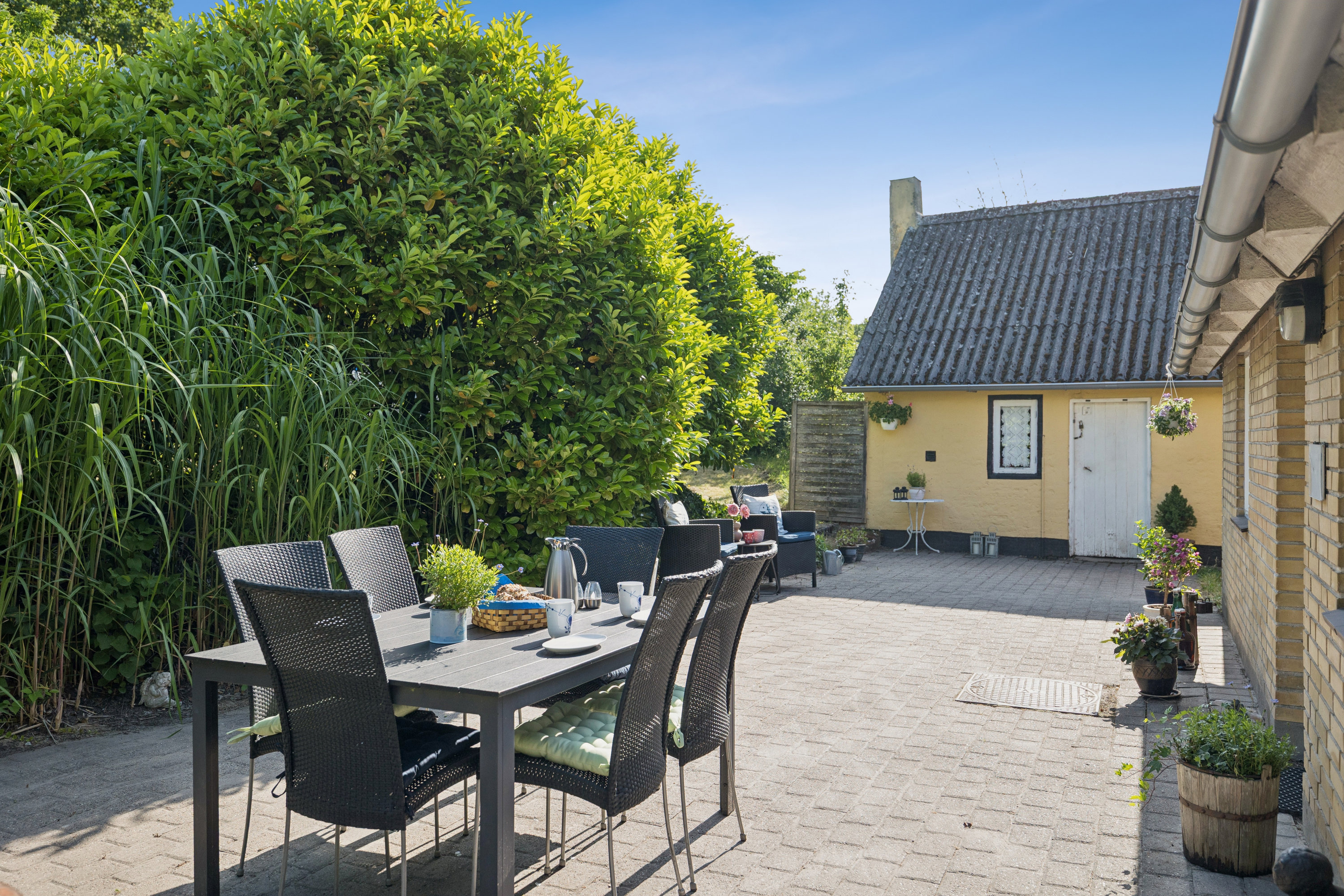 Fremhævet terrasse billede i fuldskærmstilstand. Billede af Åmøllevej 4, Norup, 8970 Havndal