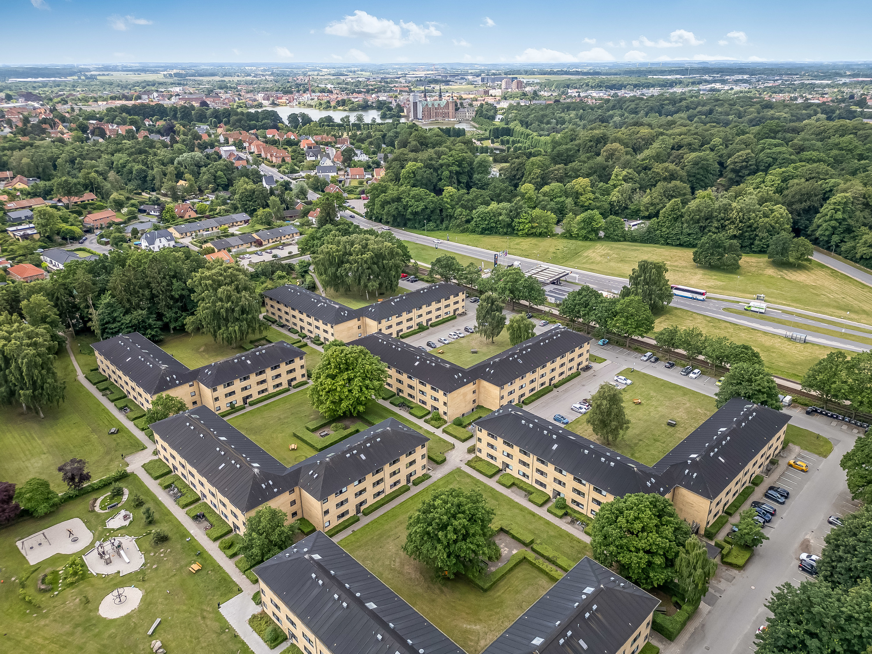 Gl. Holmegårdsvej 33, 2. th., 3400 Hillerød