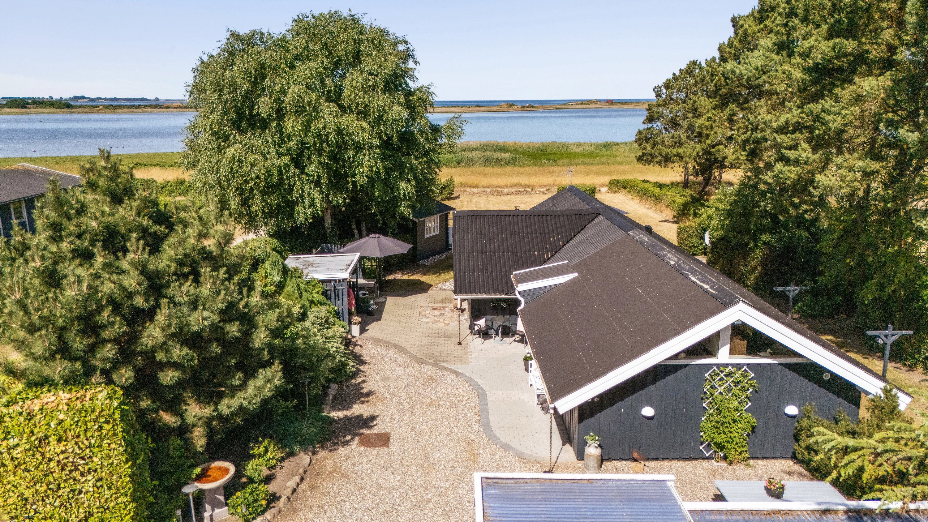 Fremhævet luftfoto billede i fuldskærmstilstand. Billede af Toldervej 1, Havnsø, 4591 Føllenslev