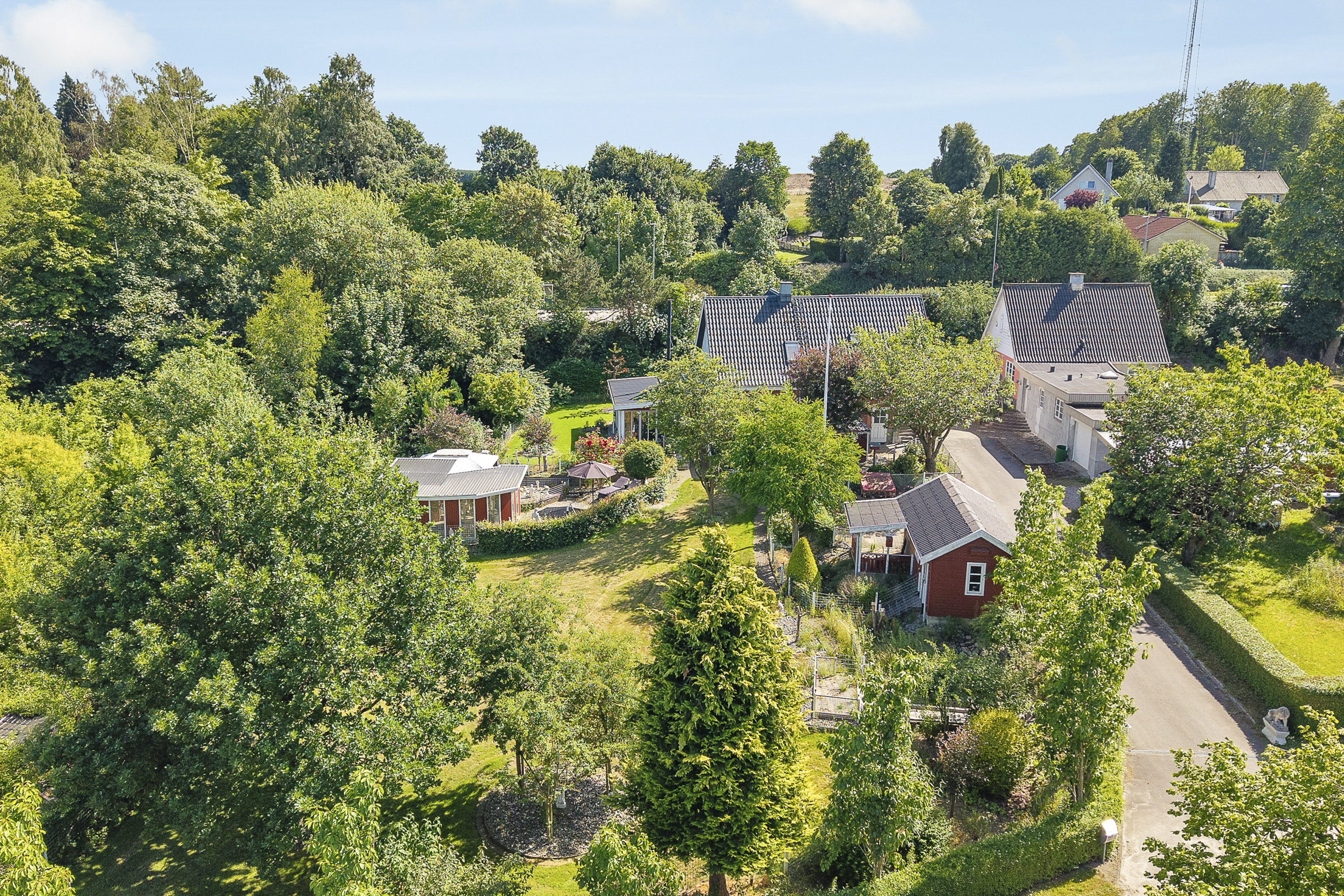 Fremhævet luftfoto billede i fuldskærmstilstand. Billede af Husemosevej 13, Spedsbjerg, 5491 Blommenslyst
