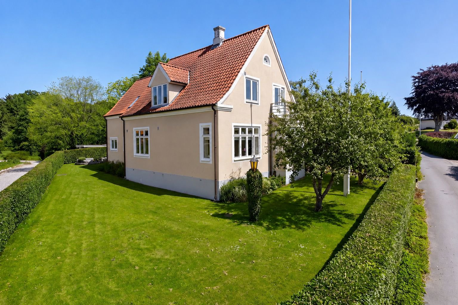 Lindbjerg 33, 6200 Aabenraa
