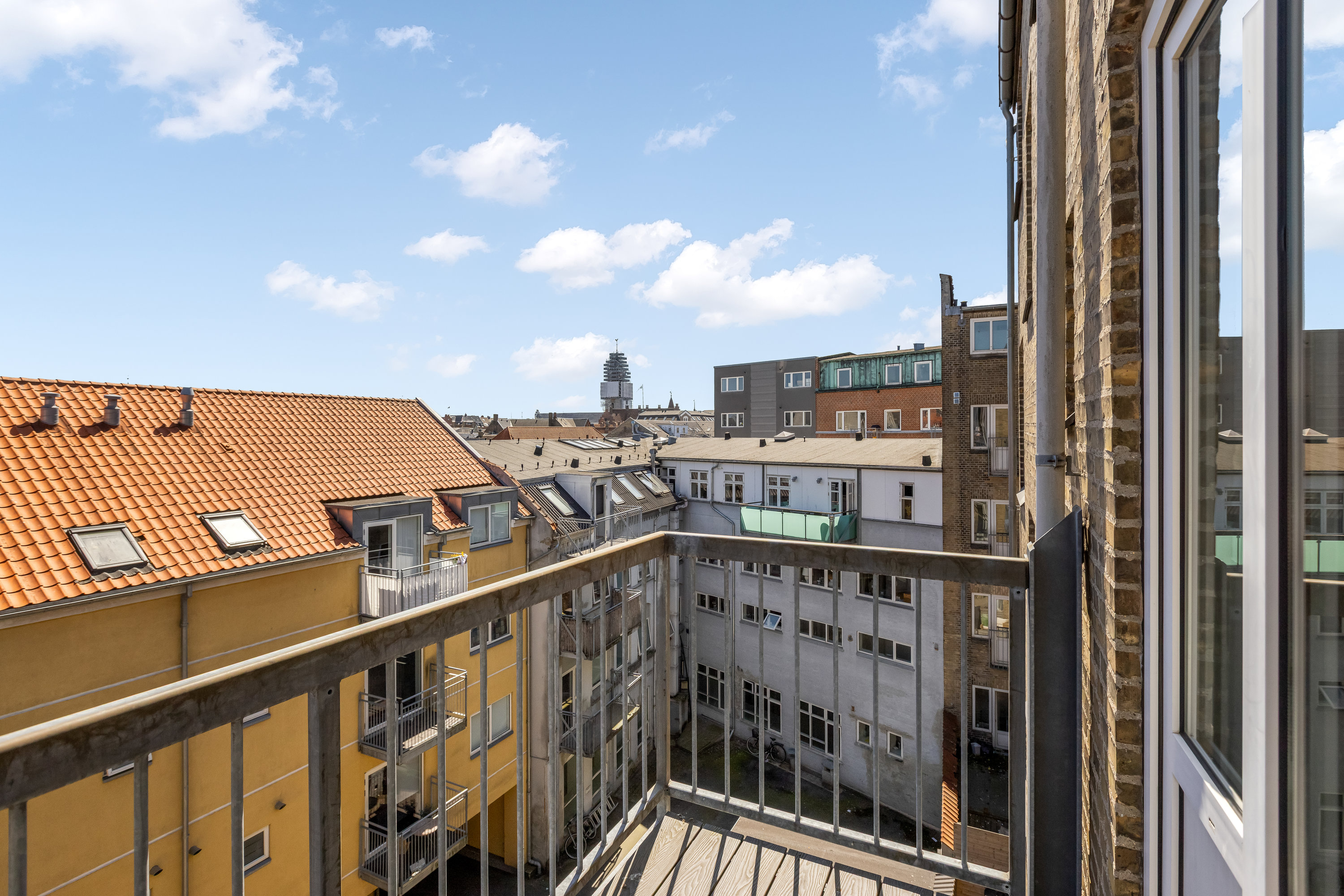 Fremhævet  billede i fuldskærmstilstand. Billede af Vesterbro 84, 4. tv., 9000 Aalborg