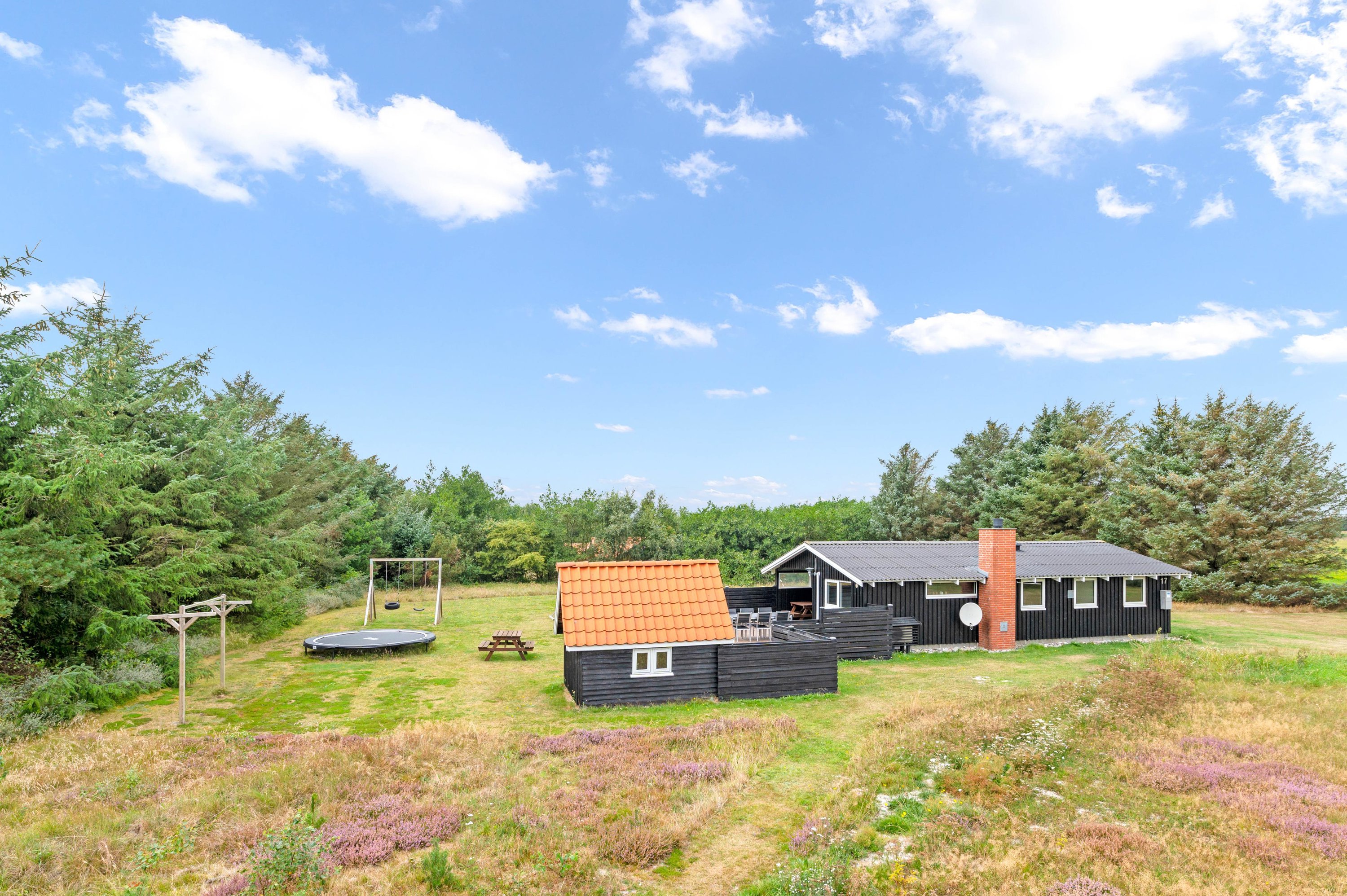 Rørsangervej 17, Lodbj Hede, 6950 Ringkøbing