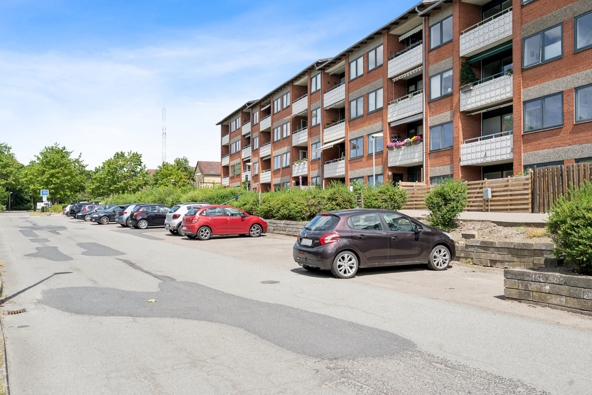 Fremhævet andet billede i fuldskærmstilstand. Billede af Løvenholmvej 2C, 8930 Randers NØ