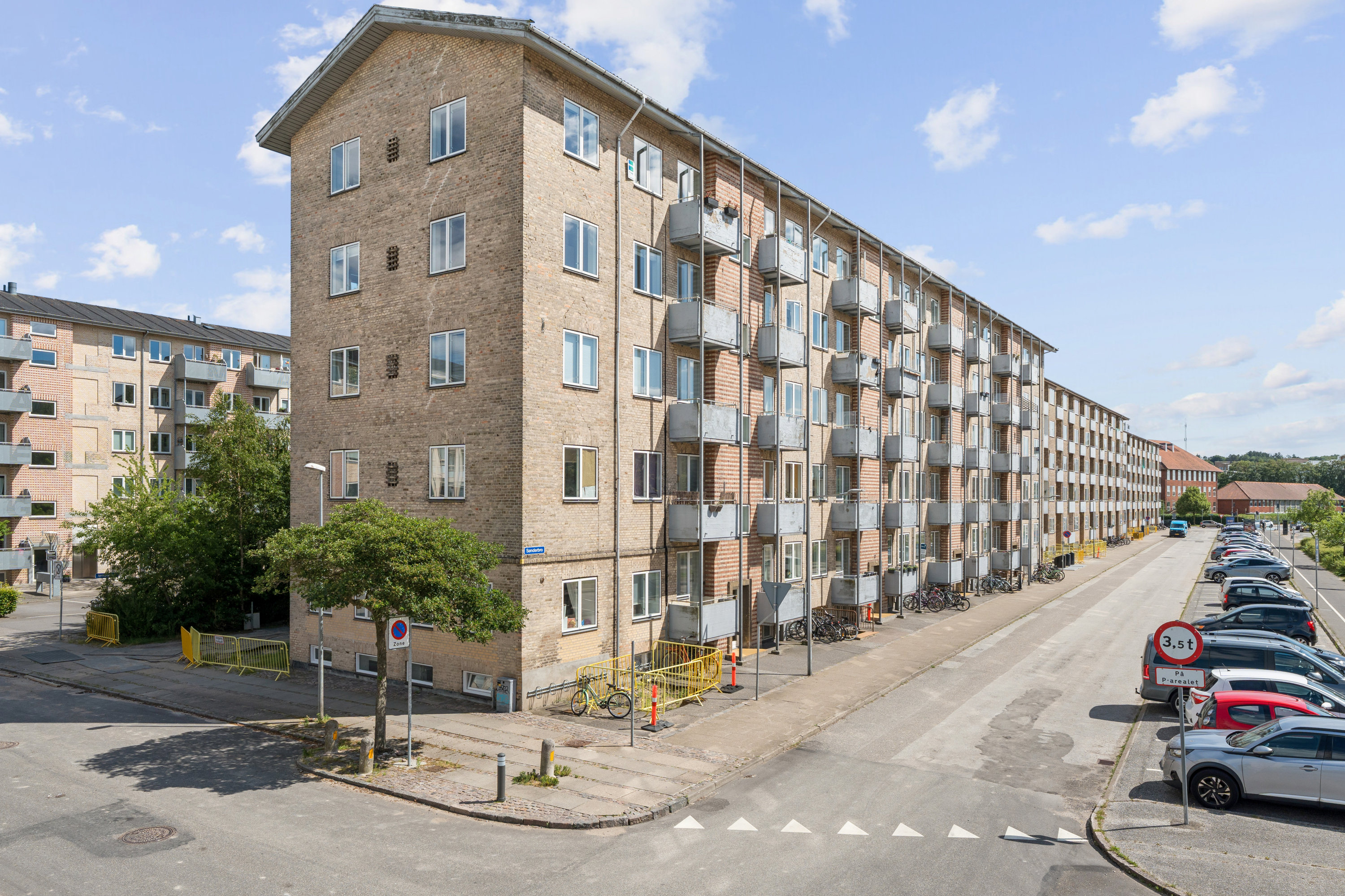 Fremhævet andet billede i fuldskærmstilstand. Billede af Sønderbro 15, st. th., 9000 Aalborg