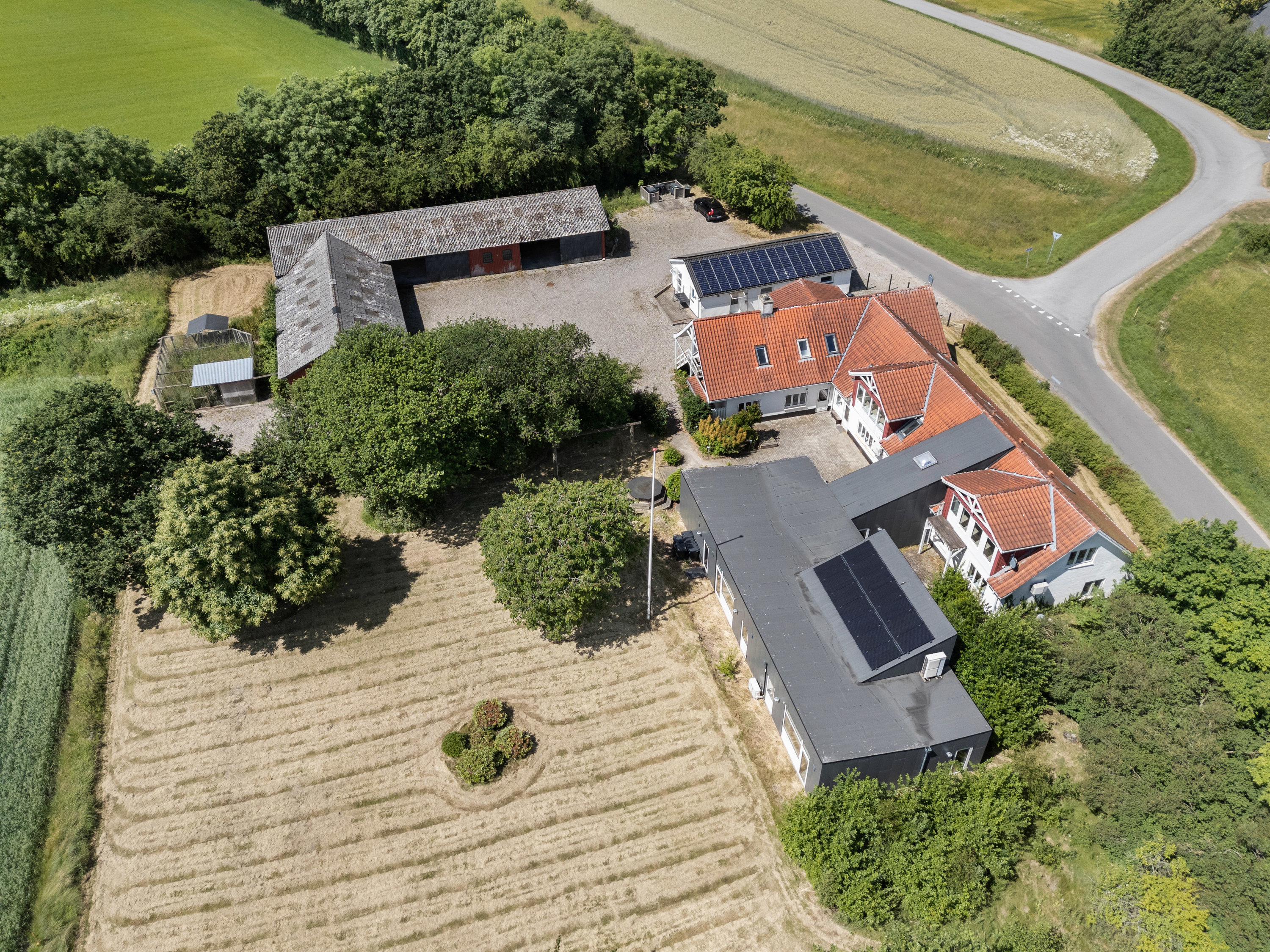 Fremhævet luftfoto billede i fuldskærmstilstand. Billede af Vester Søttrup Vej 36, Søttrup, 9600 Aars