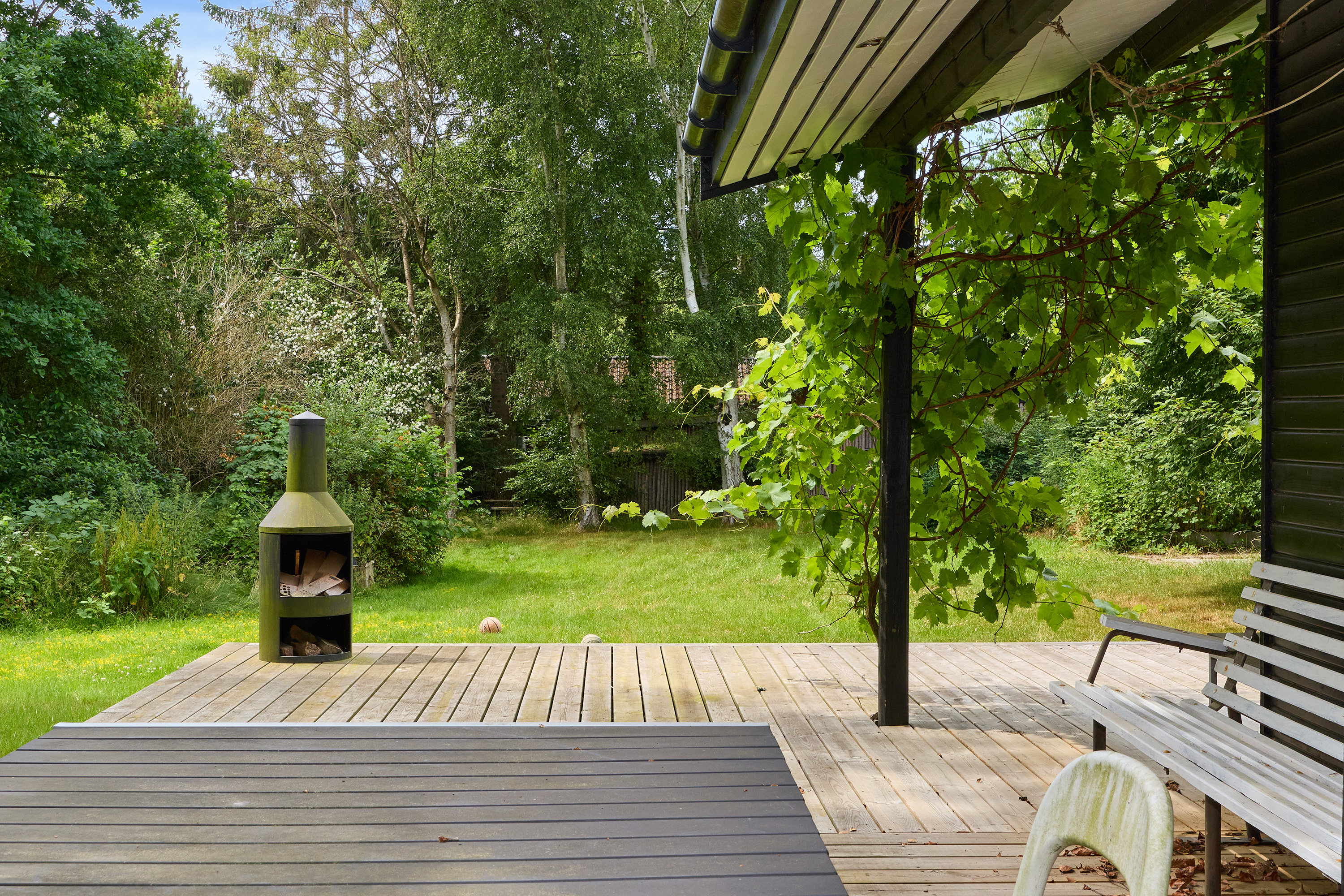 Fremhævet terrasse billede i fuldskærmstilstand. Billede af Dams-Åsen 20, Rågeleje, 3210 Vejby