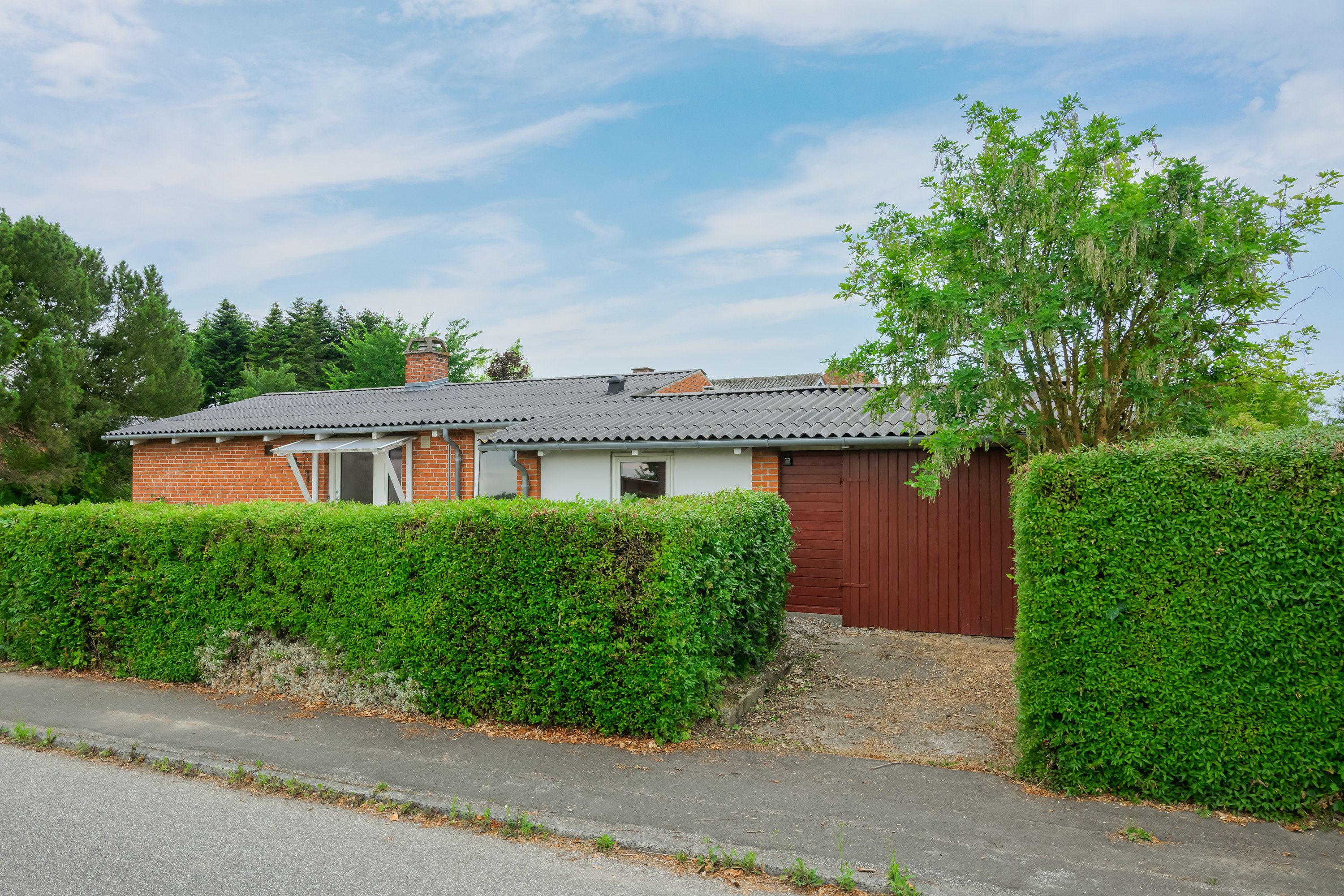 Fremhævet set fra vejen billede i fuldskærmstilstand. Billede af Grønvej 15, 4863 Eskilstrup