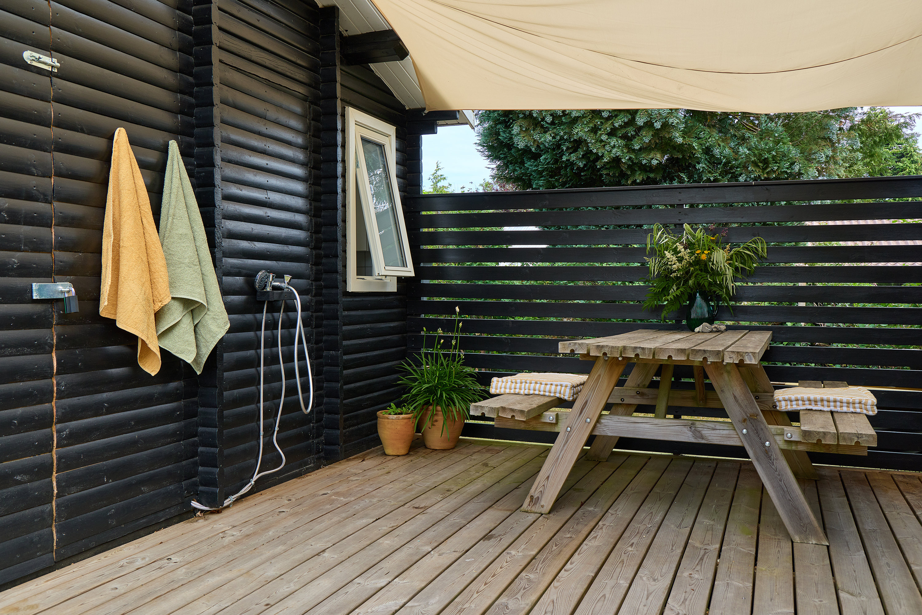 Fremhævet terrasse billede i fuldskærmstilstand. Billede af Lillevangsvej 29, Over Draaby Strand, 3630 Jægerspris