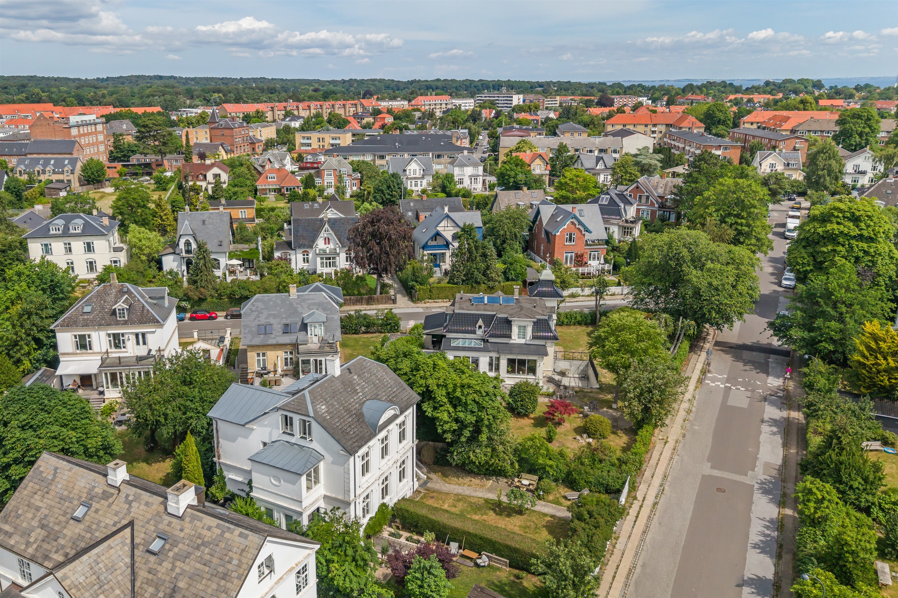 Fremhævet andet billede i fuldskærmstilstand. Billede af Gudrunsvej 13, 1., 2920 Charlottenlund