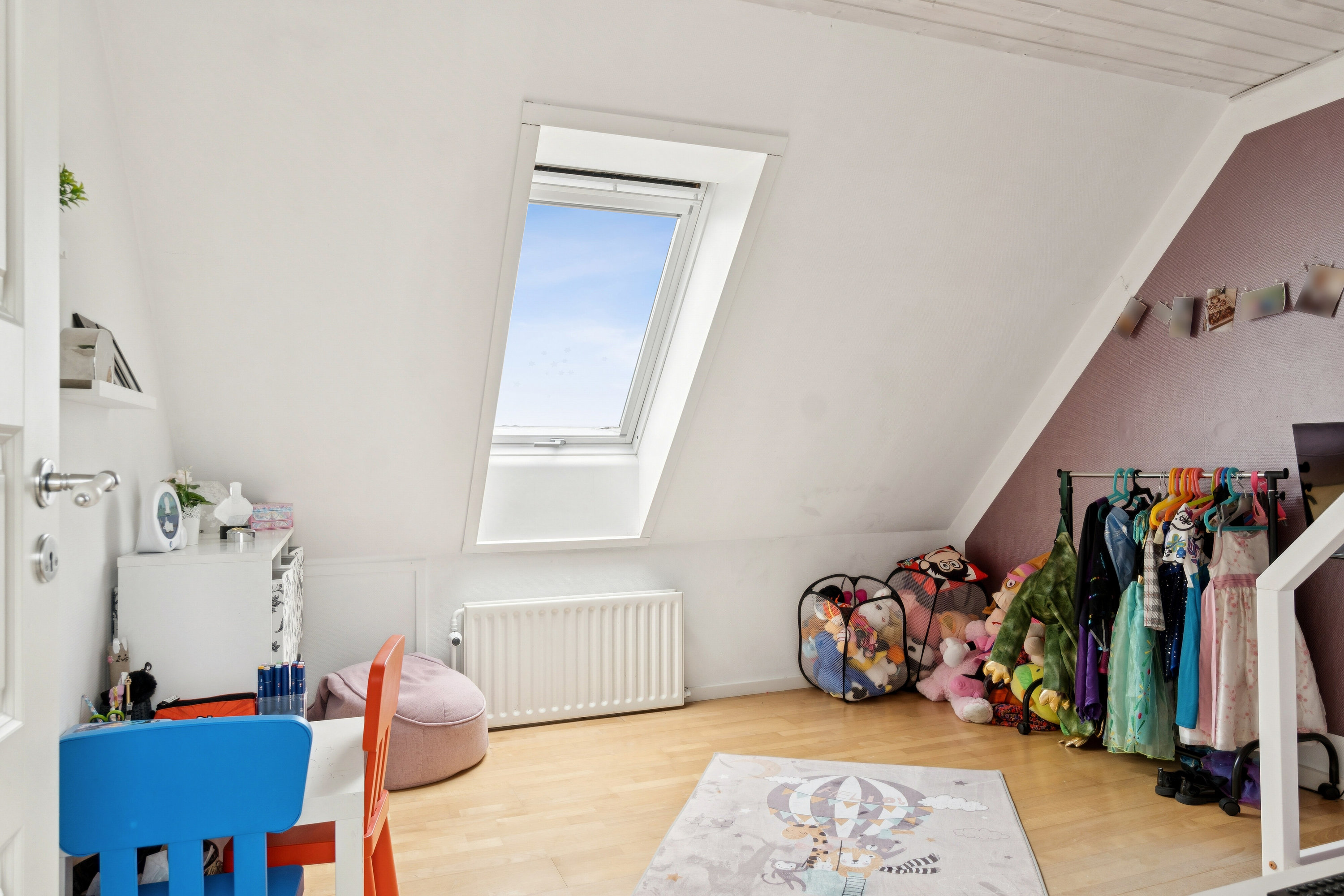 Fremhævet loft billede i fuldskærmstilstand. Billede af Vester Løve Vej 6, Løve, 4270 Høng