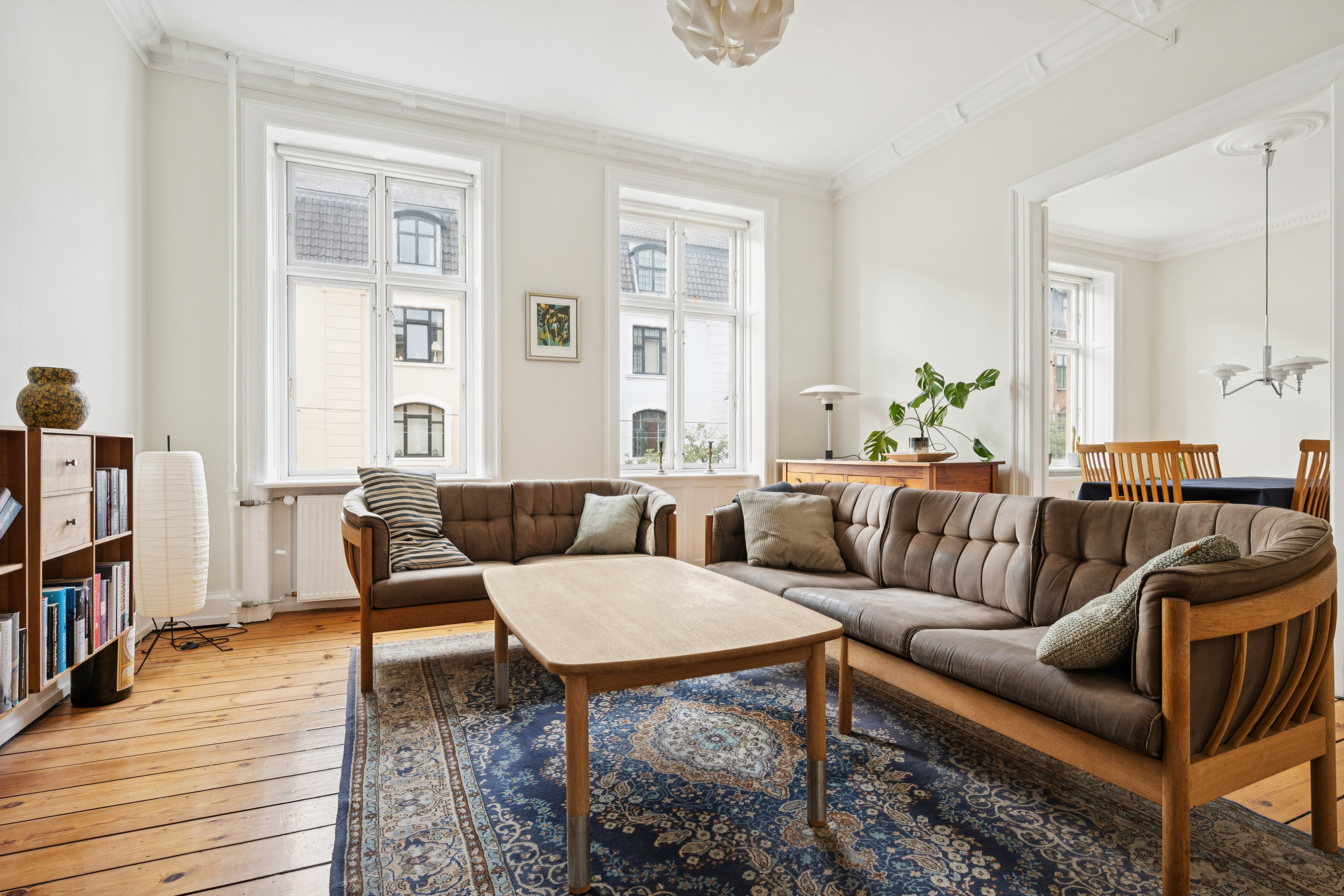 Fremhævet stue billede i fuldskærmstilstand. Billede af Hollændervej 26, 2. tv., 1855 Frederiksberg C