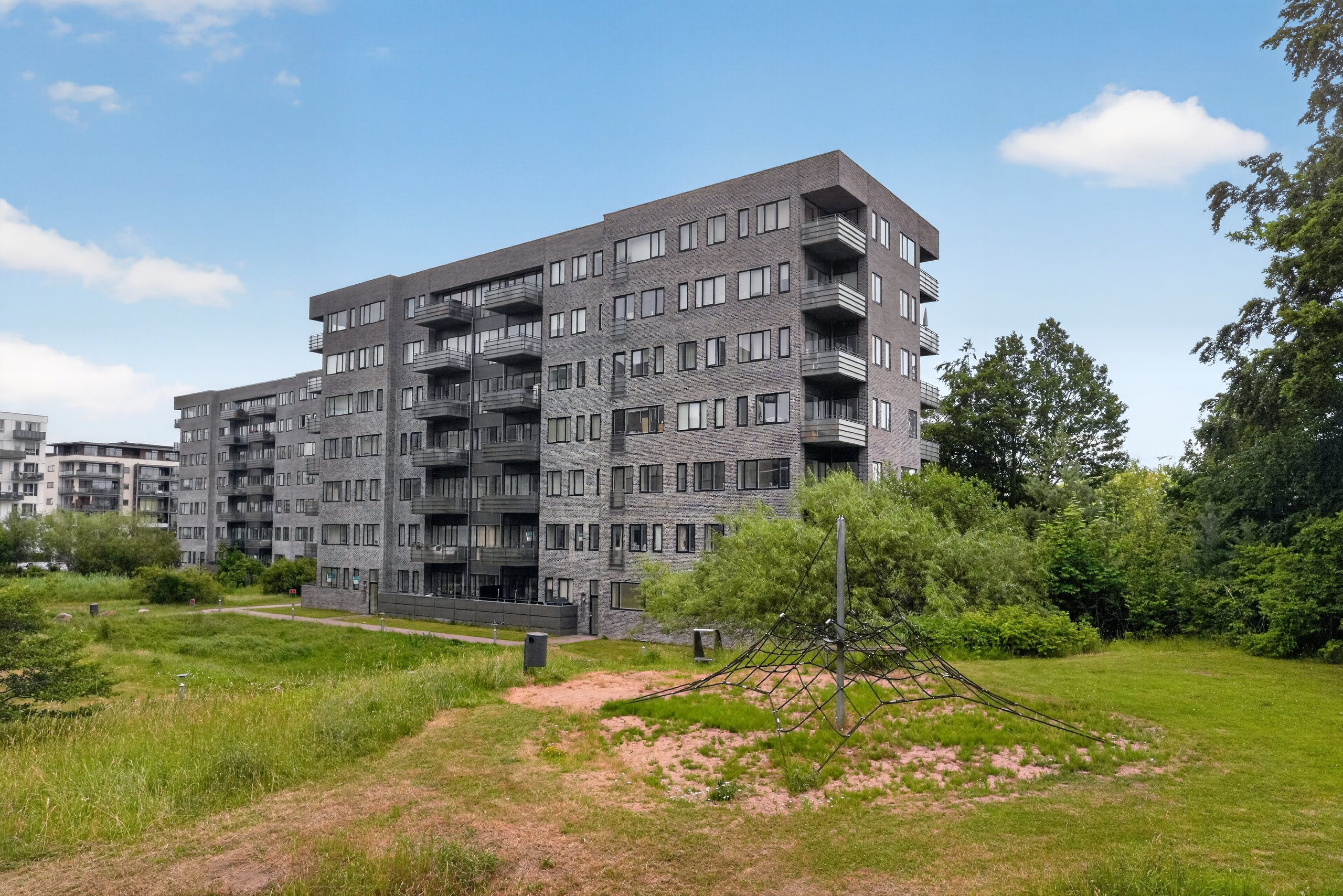 Fremhævet ejendommen billede i fuldskærmstilstand. Billede af Gyngemose Parkvej 24, st. mf., 2860 Søborg