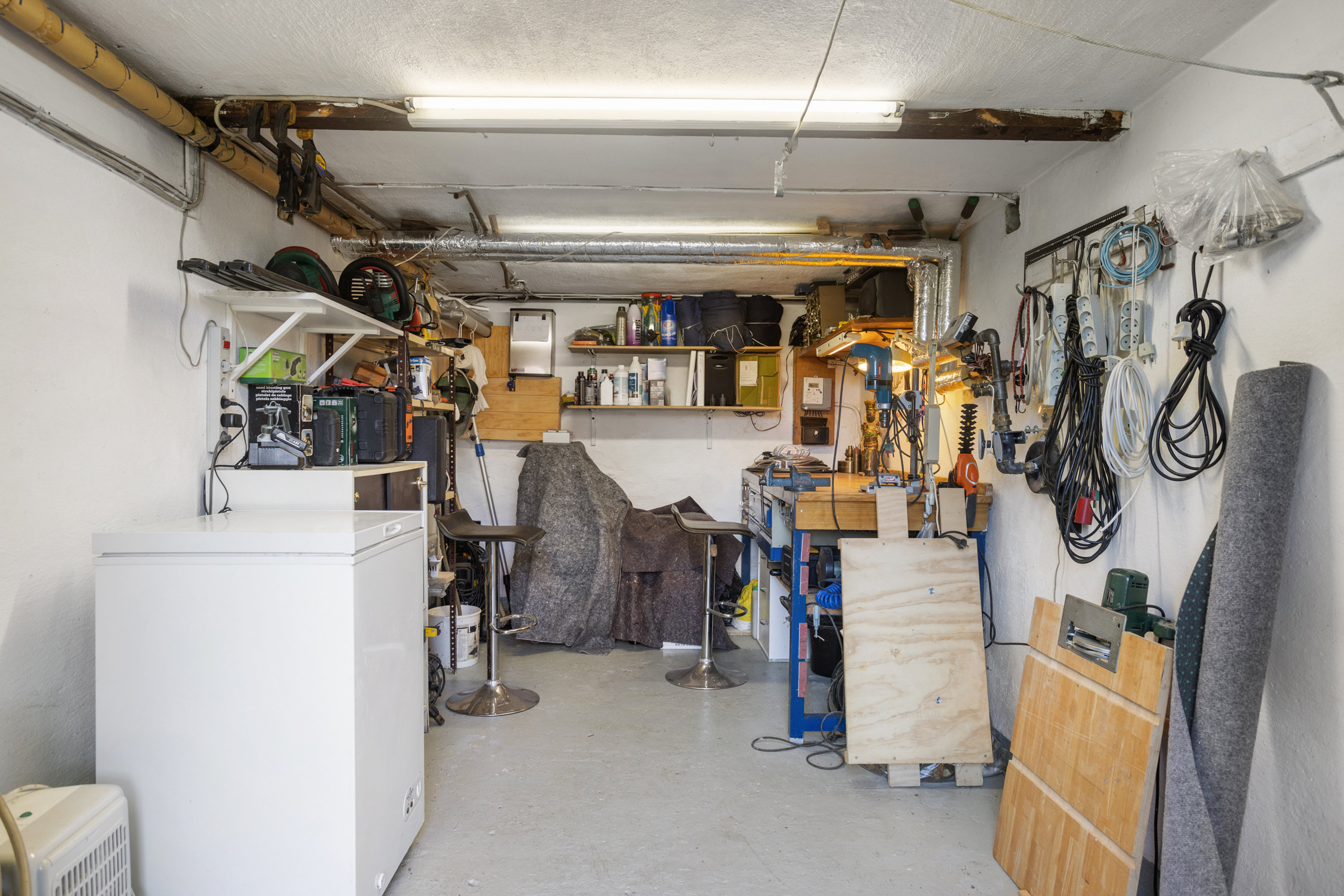 Fremhævet garage billede i fuldskærmstilstand. Billede af Råholtvej 27, 9900 Frederikshavn