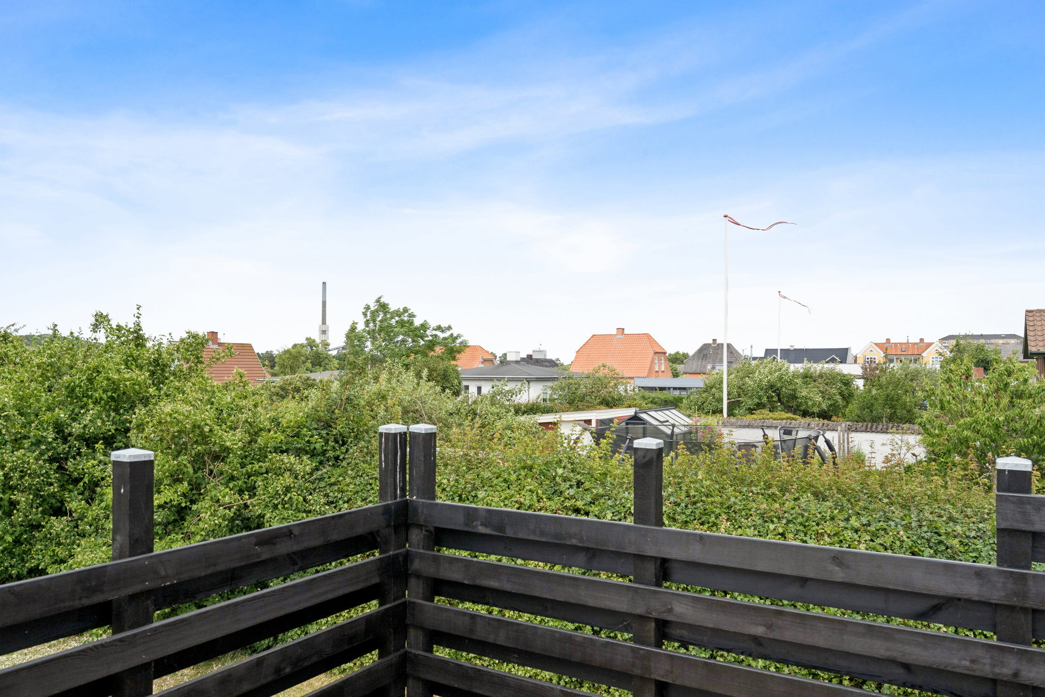 Fremhævet terrasse billede i fuldskærmstilstand. Billede af Kærgade 12, 8940 Randers SV