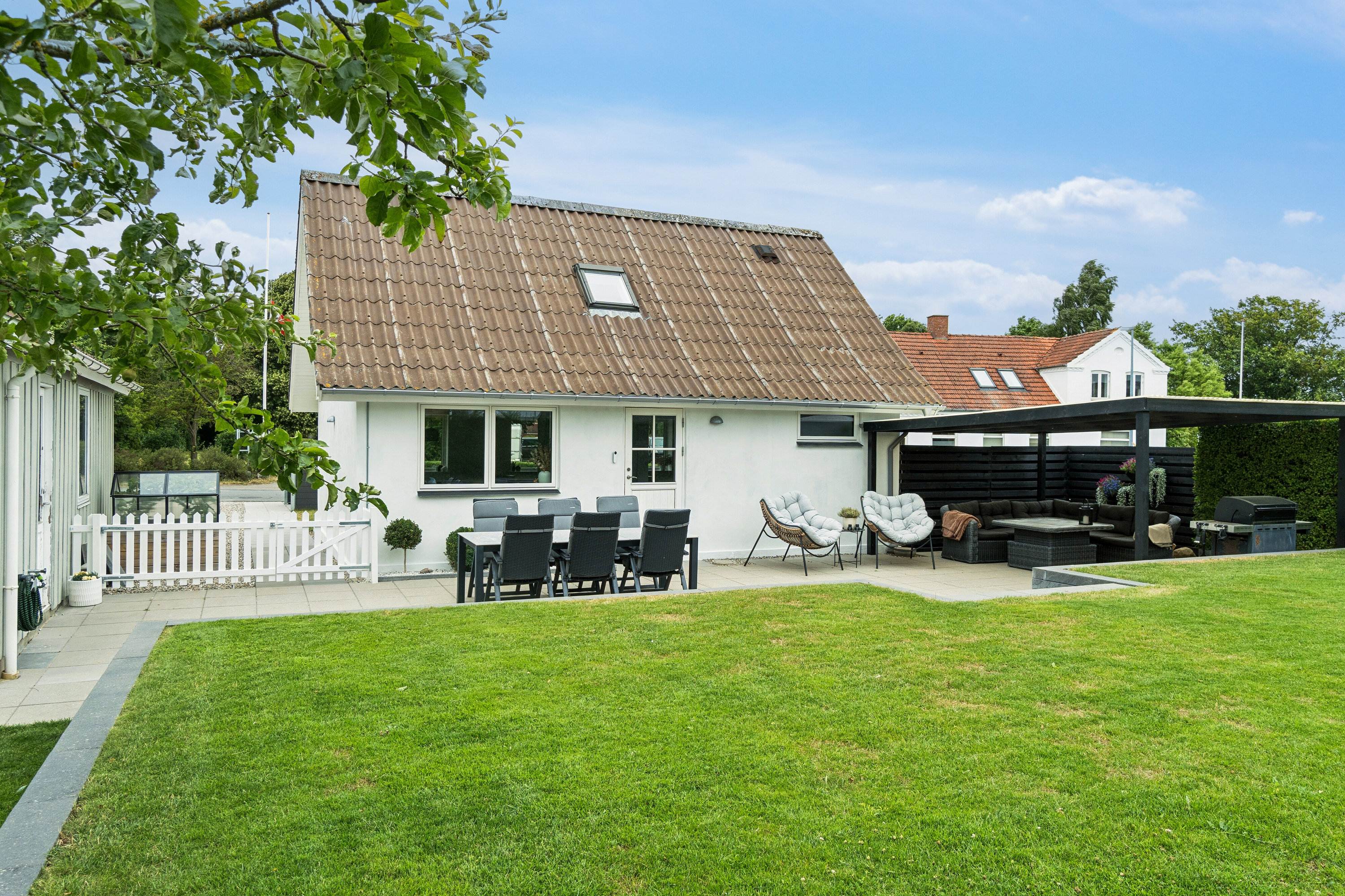 Fremhævet set fra haven billede i fuldskærmstilstand. Billede af Krænkerupvej 74, Havrebjerg, 4200 Slagelse