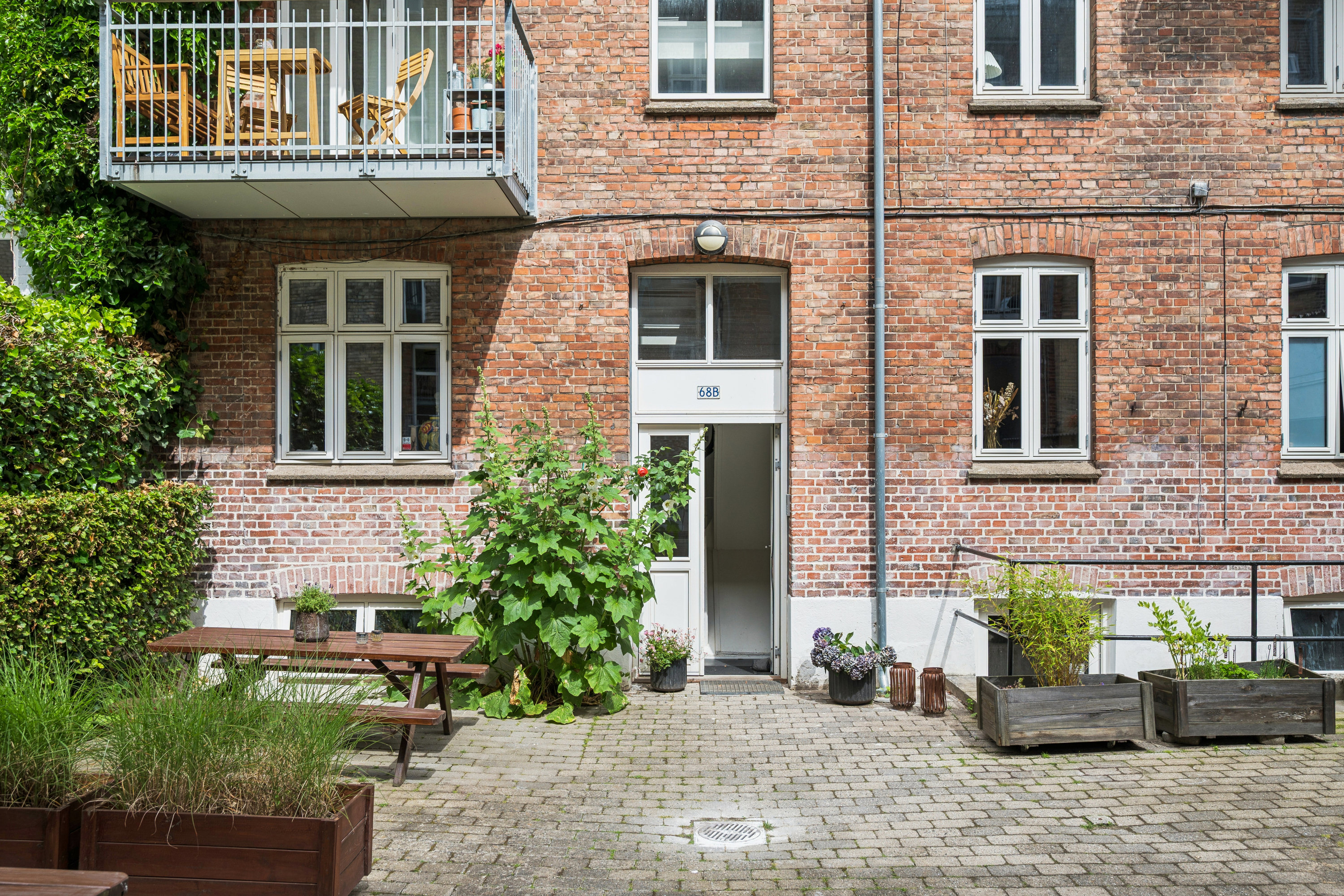 Fremhævet andet billede i fuldskærmstilstand. Billede af Ny Munkegade 68B, st. th., 8000 Aarhus C
