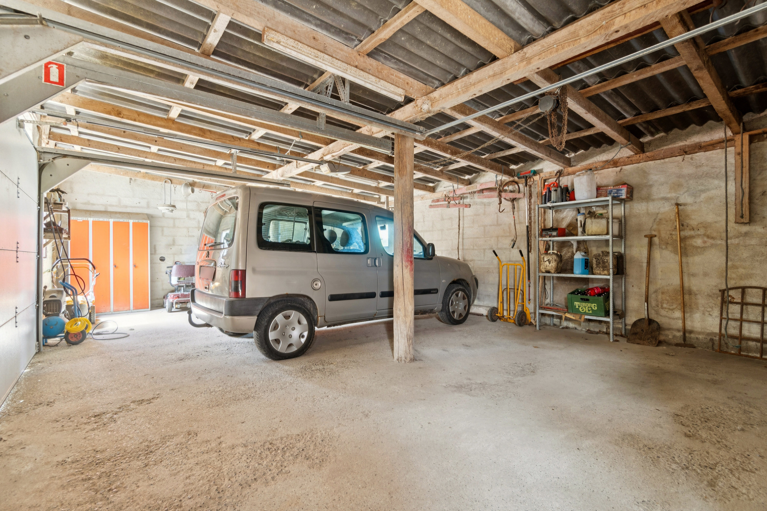 Fremhævet garage billede i fuldskærmstilstand. Billede af Tråbakken 6, Nors, 7700 Thisted