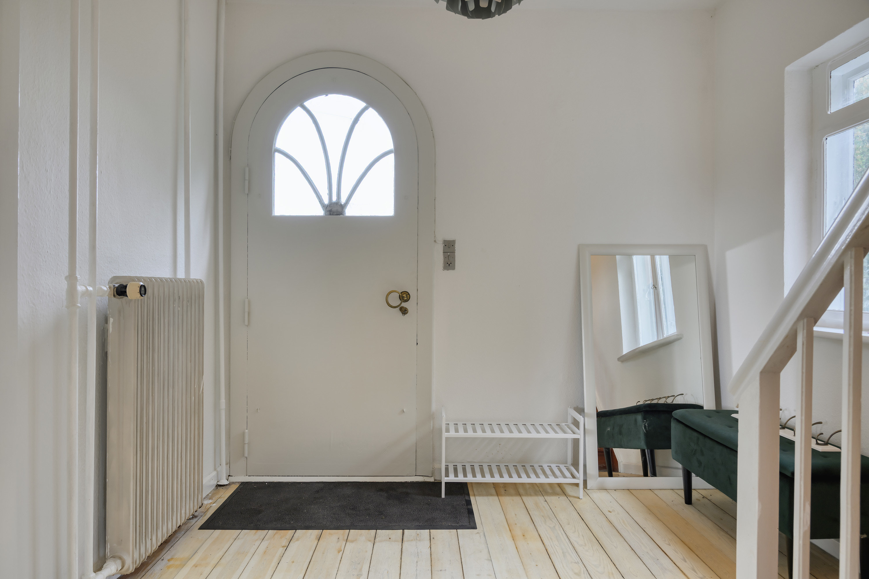 Fremhævet entré billede i fuldskærmstilstand. Billede af Møllevænget 2, Radsted, 4990 Sakskøbing
