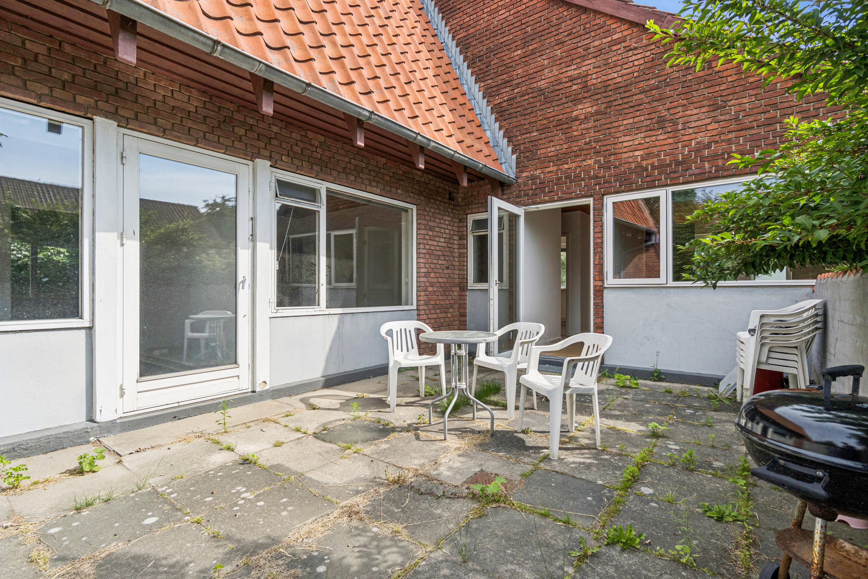 Fremhævet terrasse billede i fuldskærmstilstand. Billede af Snorrebakken 60, 3700 Rønne