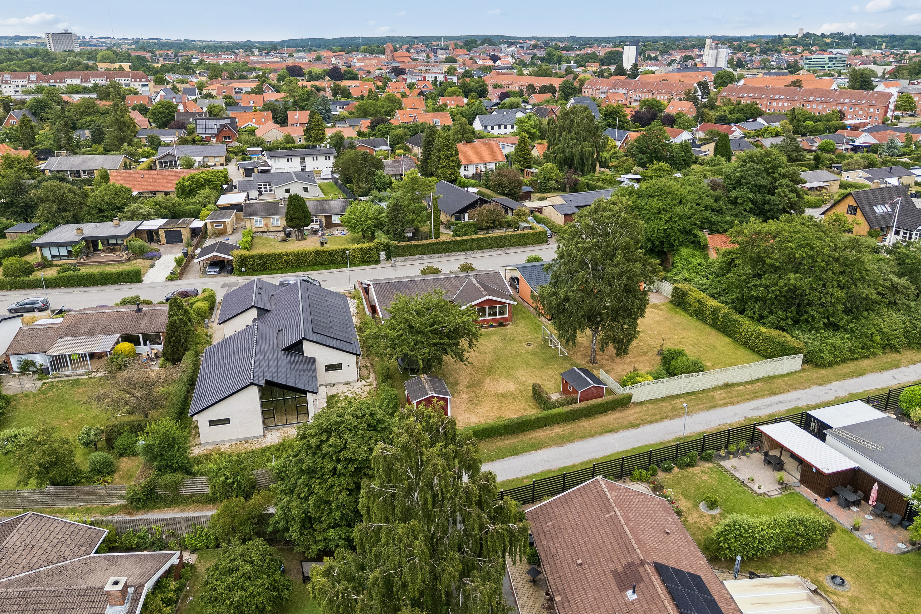 Fremhævet luftfoto billede i fuldskærmstilstand. Billede af Jeppe Åkjærs Vej 25, 4700 Næstved