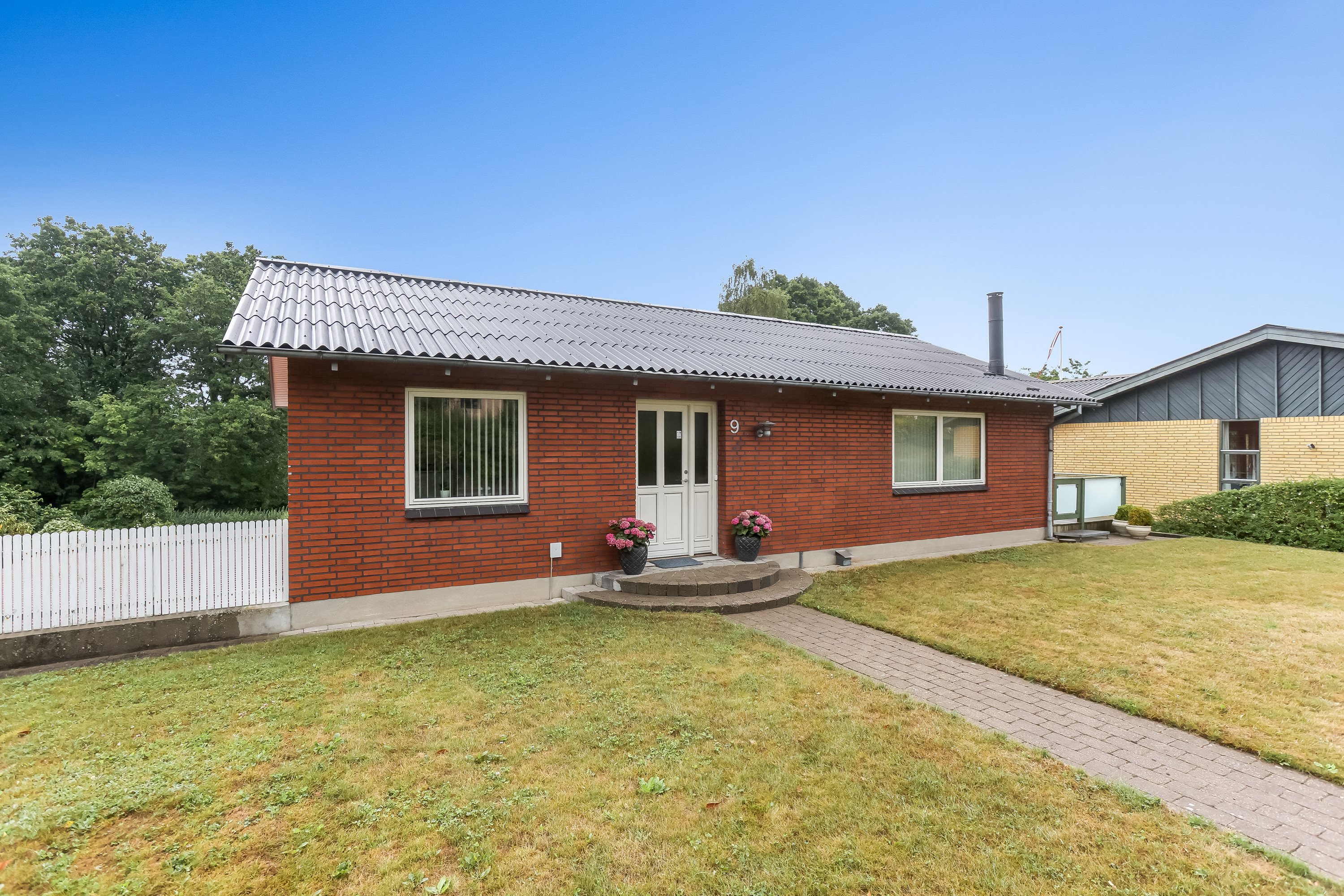 Fremhævet ejendommen billede i fuldskærmstilstand. Billede af H.C.Andersens Vej 9, 8600 Silkeborg