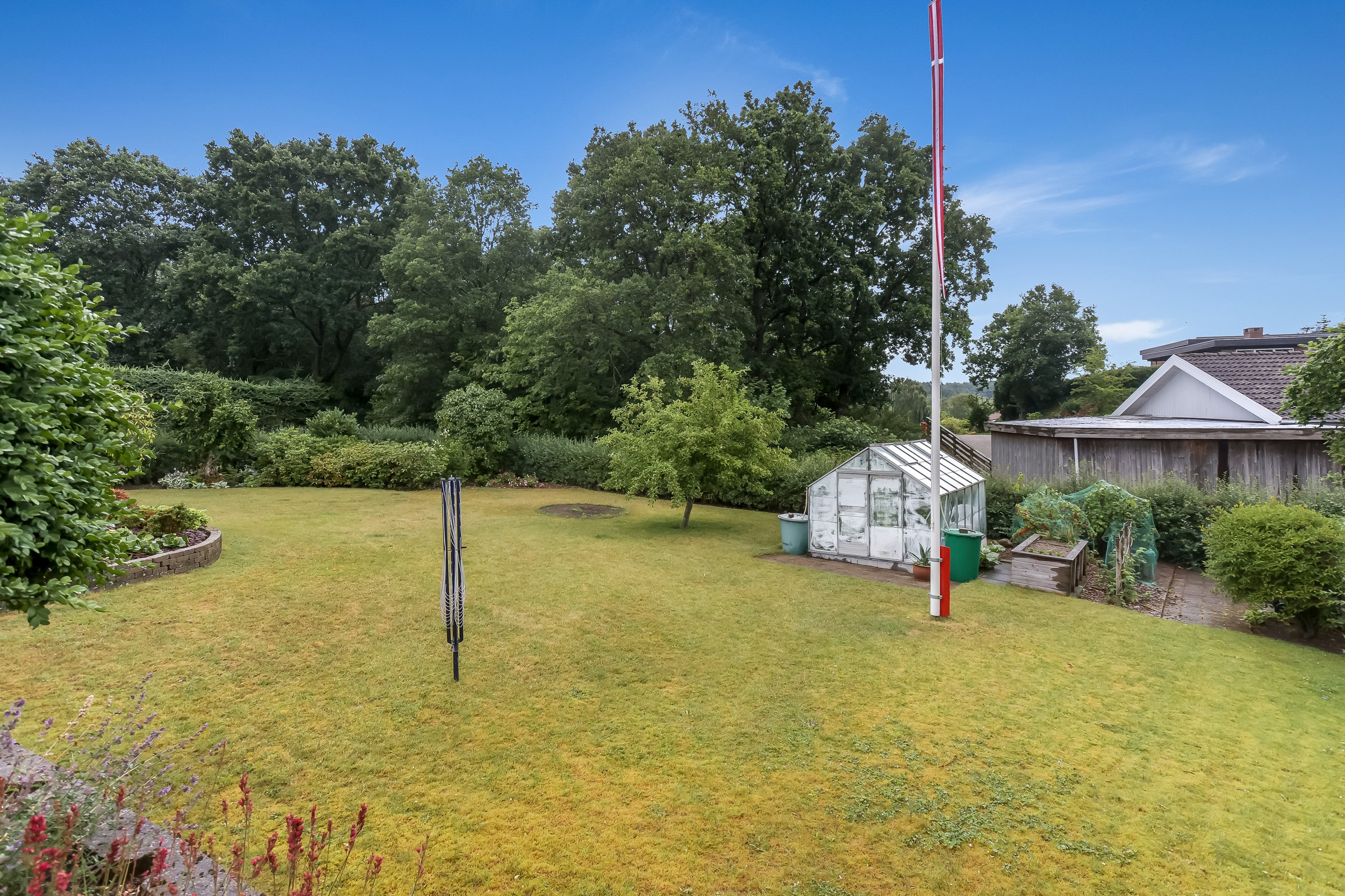 Fremhævet ejendommen billede i fuldskærmstilstand. Billede af H.C.Andersens Vej 9, 8600 Silkeborg