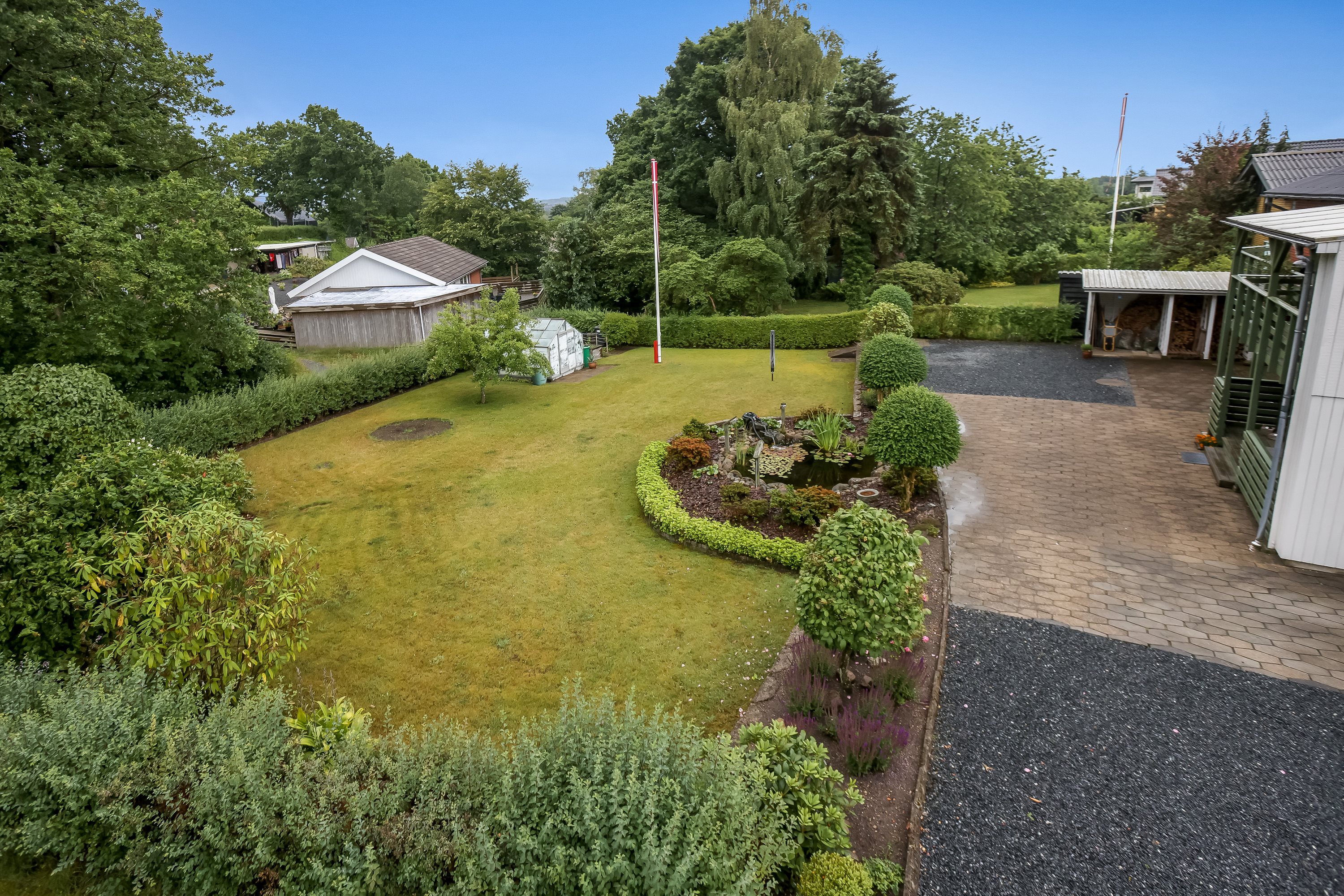 Fremhævet ejendommen billede i fuldskærmstilstand. Billede af H.C.Andersens Vej 9, 8600 Silkeborg