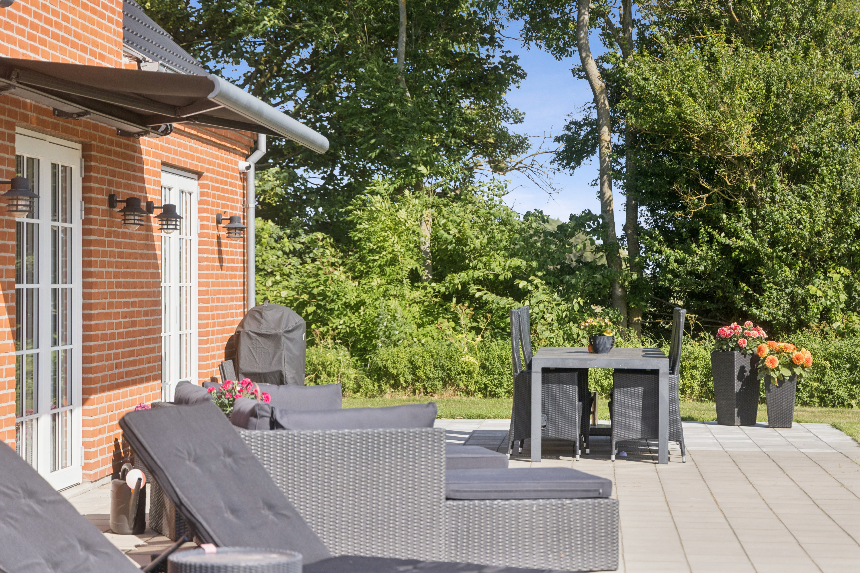 Fremhævet terrasse billede i fuldskærmstilstand. Billede af Skivervej 41, 9362 Gandrup