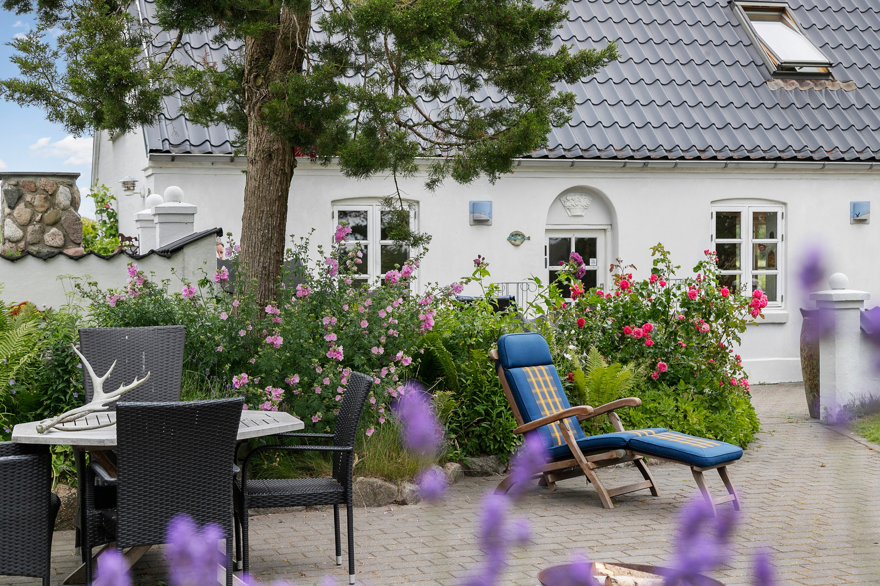 Fremhævet terrasse billede i fuldskærmstilstand. Billede af Slettestrandvej 28, Hjortdal, 9690 Fjerritslev