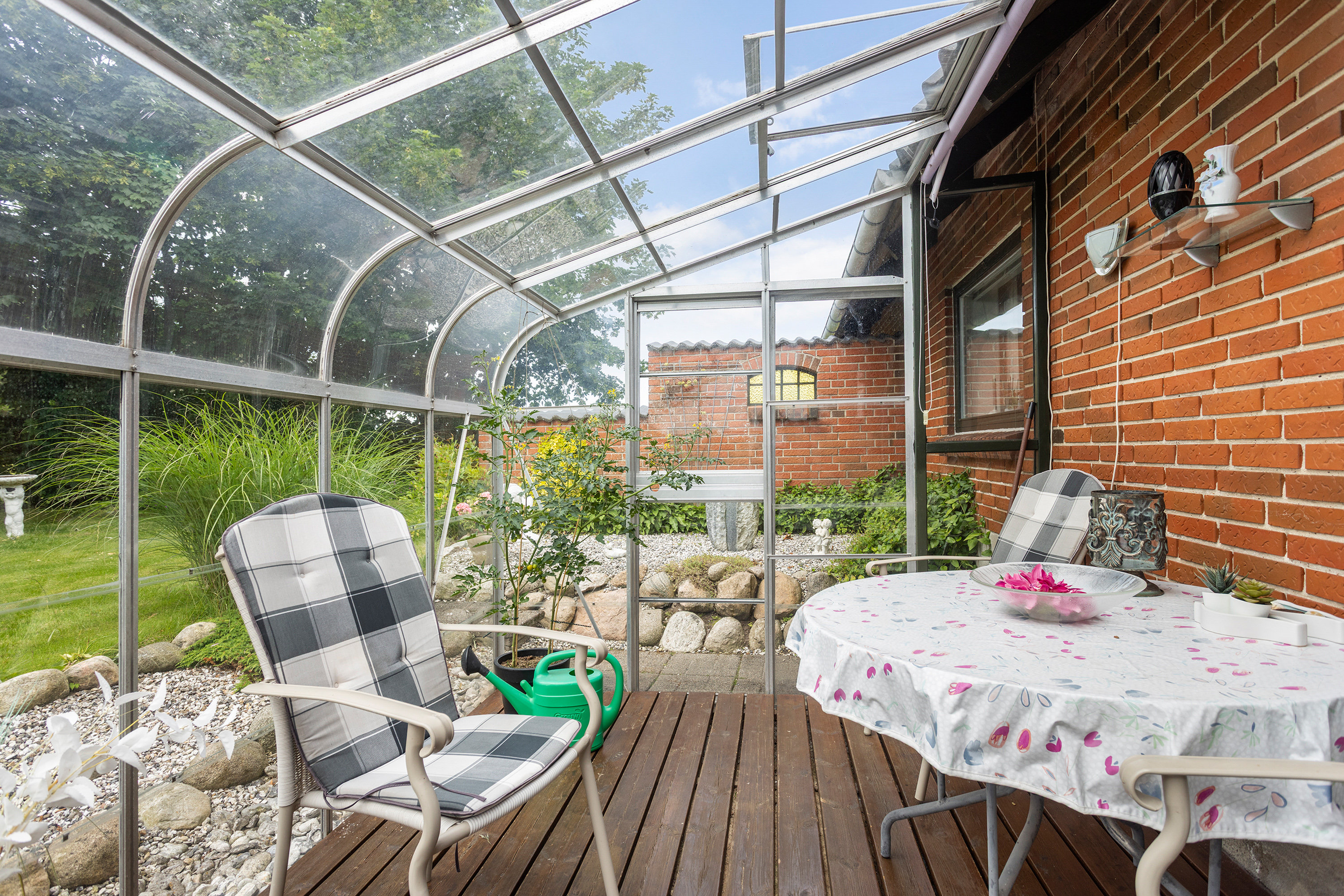 Fremhævet overdækket terrasse billede i fuldskærmstilstand. Billede af Brønderslevvej 250, 9750 Østervrå
