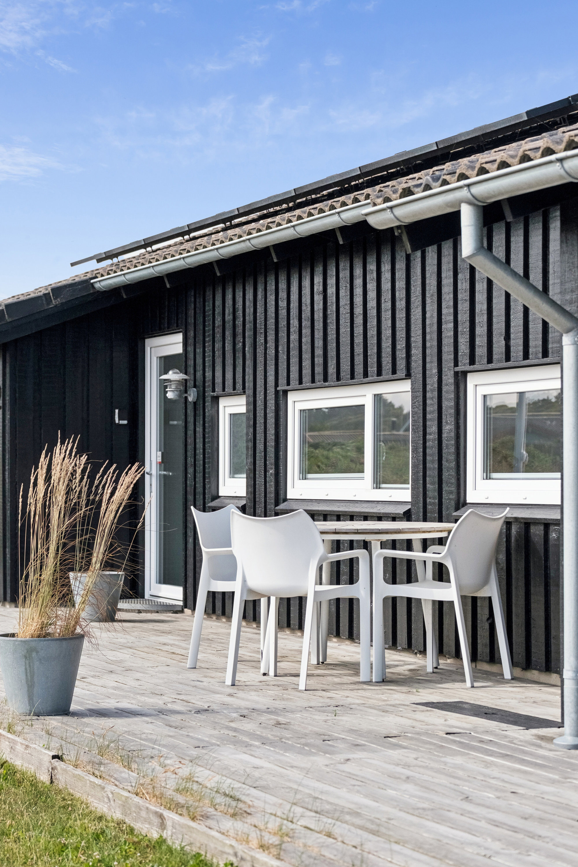 Fremhævet terrasse billede i fuldskærmstilstand. Billede af Aprilvej 12, Skal Klit, 9800 Hjørring