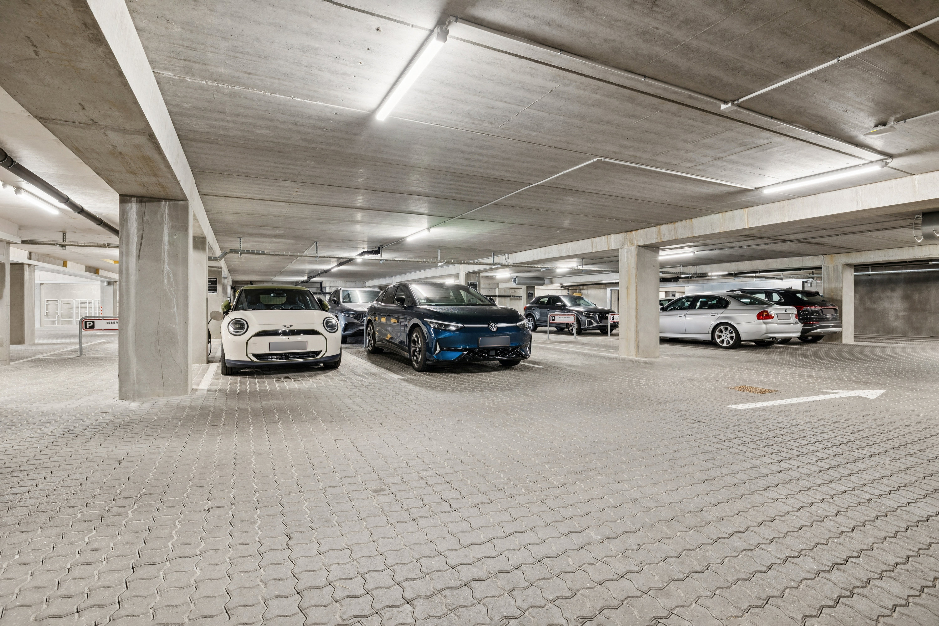 Fremhævet garage billede i fuldskærmstilstand. Billede af Lille Nyhavn 2, 3. tv., 8660 Skanderborg