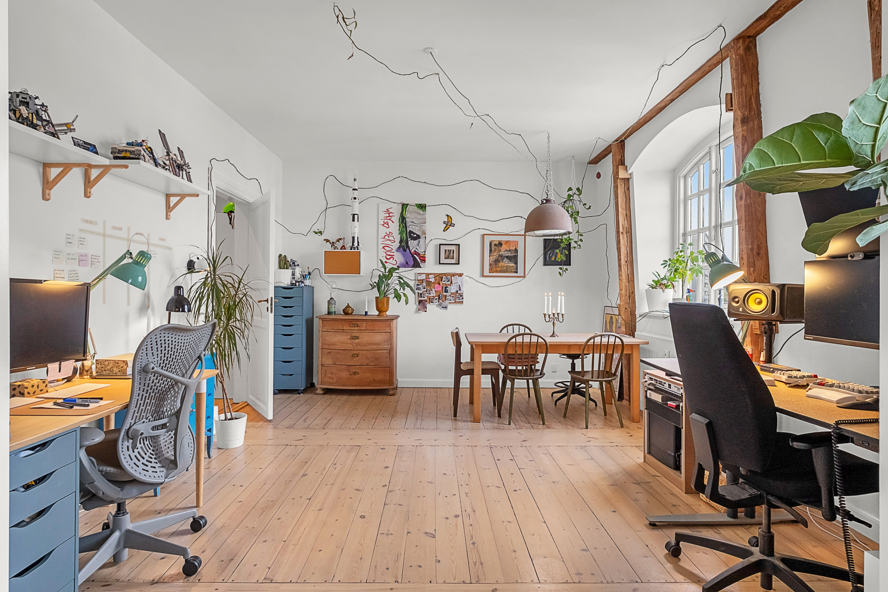 Fremhævet stue billede i fuldskærmstilstand. Billede af Dalgas Avenue 17, 4. th., 8000 Aarhus C