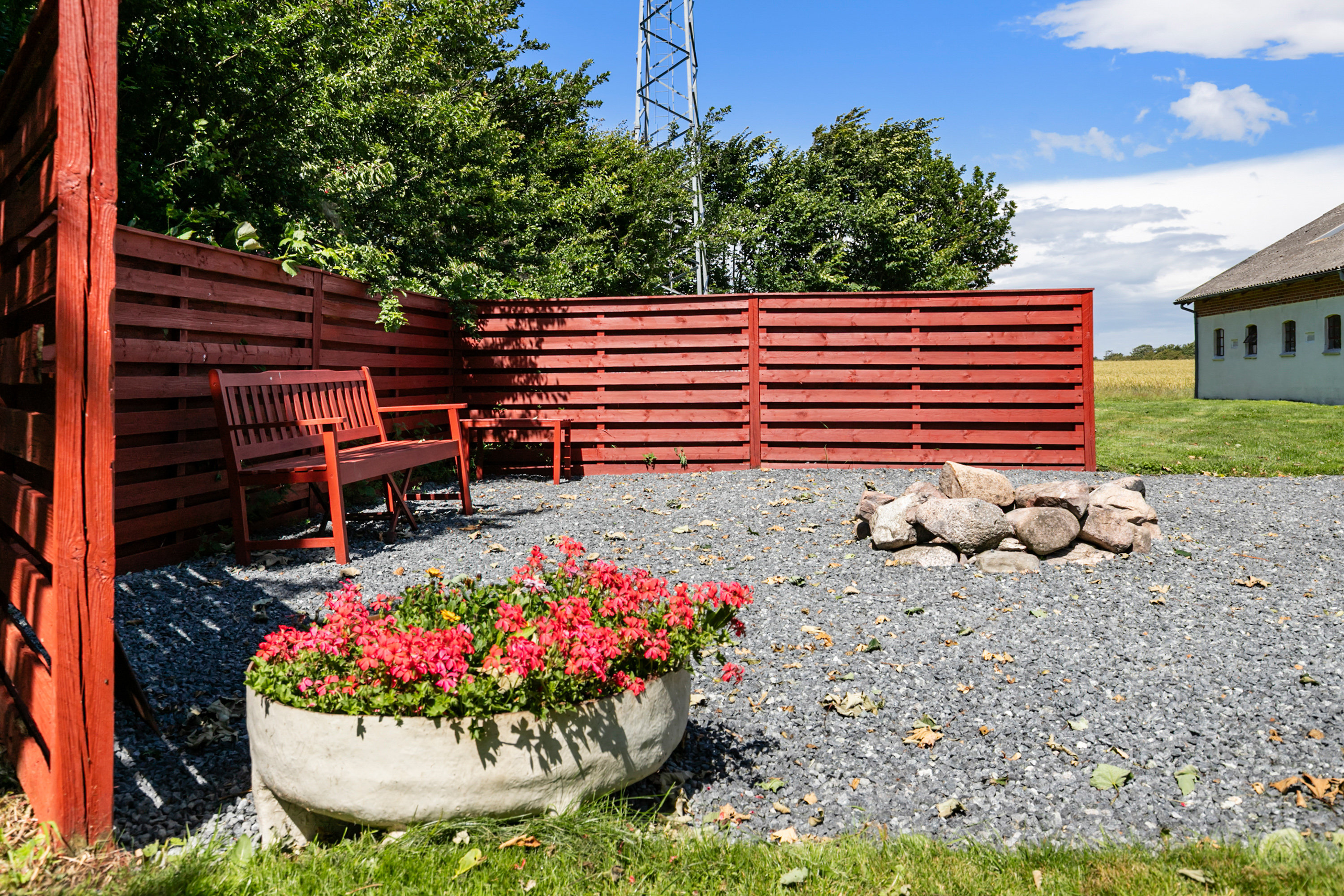 Fremhævet terrasse billede i fuldskærmstilstand. Billede af Holtevej 75, Serritslev, 9700 Brønderslev