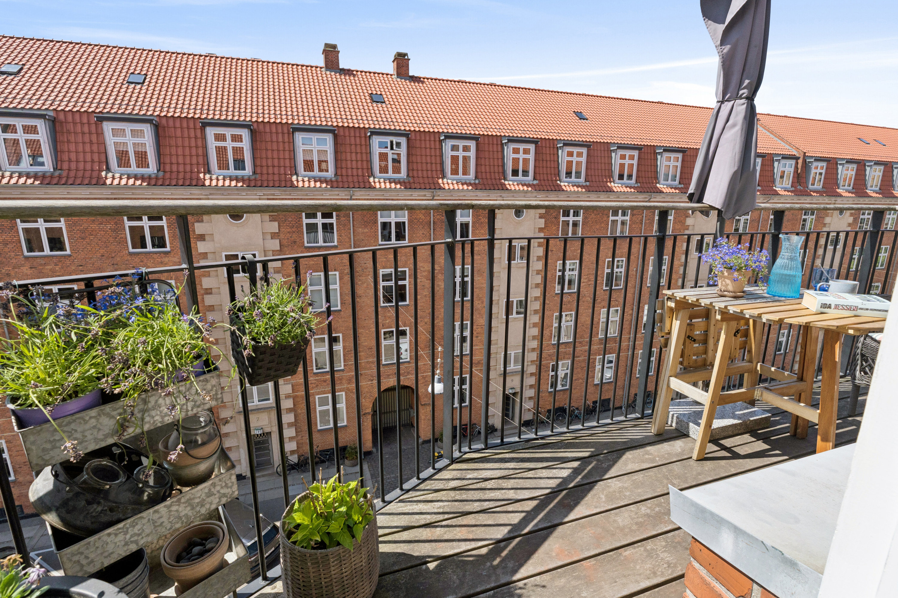Fremhævet andet billede i fuldskærmstilstand. Billede af Bechgaardsgade 10, 4. tv., 2100 København Ø