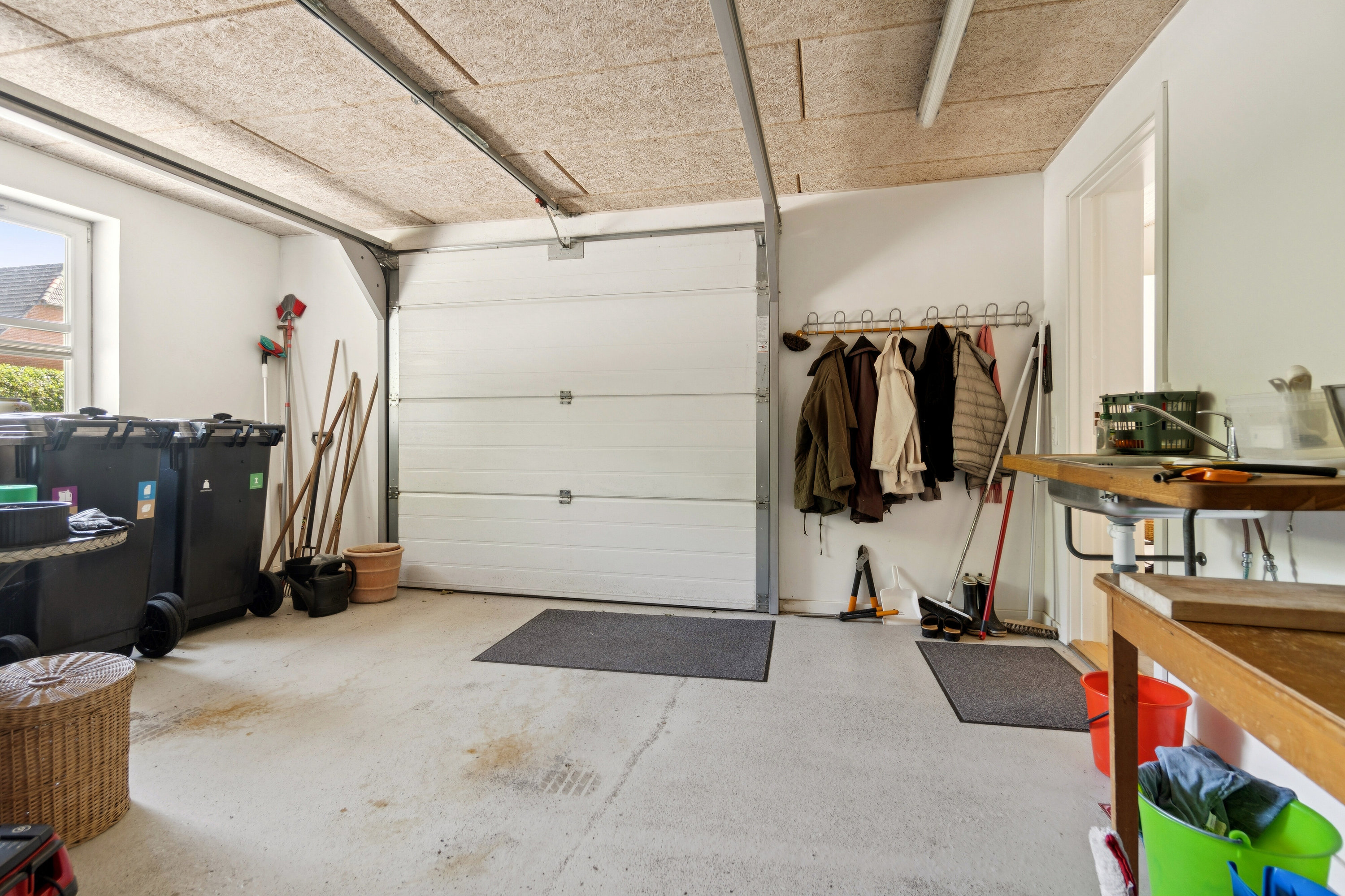 Fremhævet garage billede i fuldskærmstilstand. Billede af Vestervigvej 47, 7755 Bedsted Thy