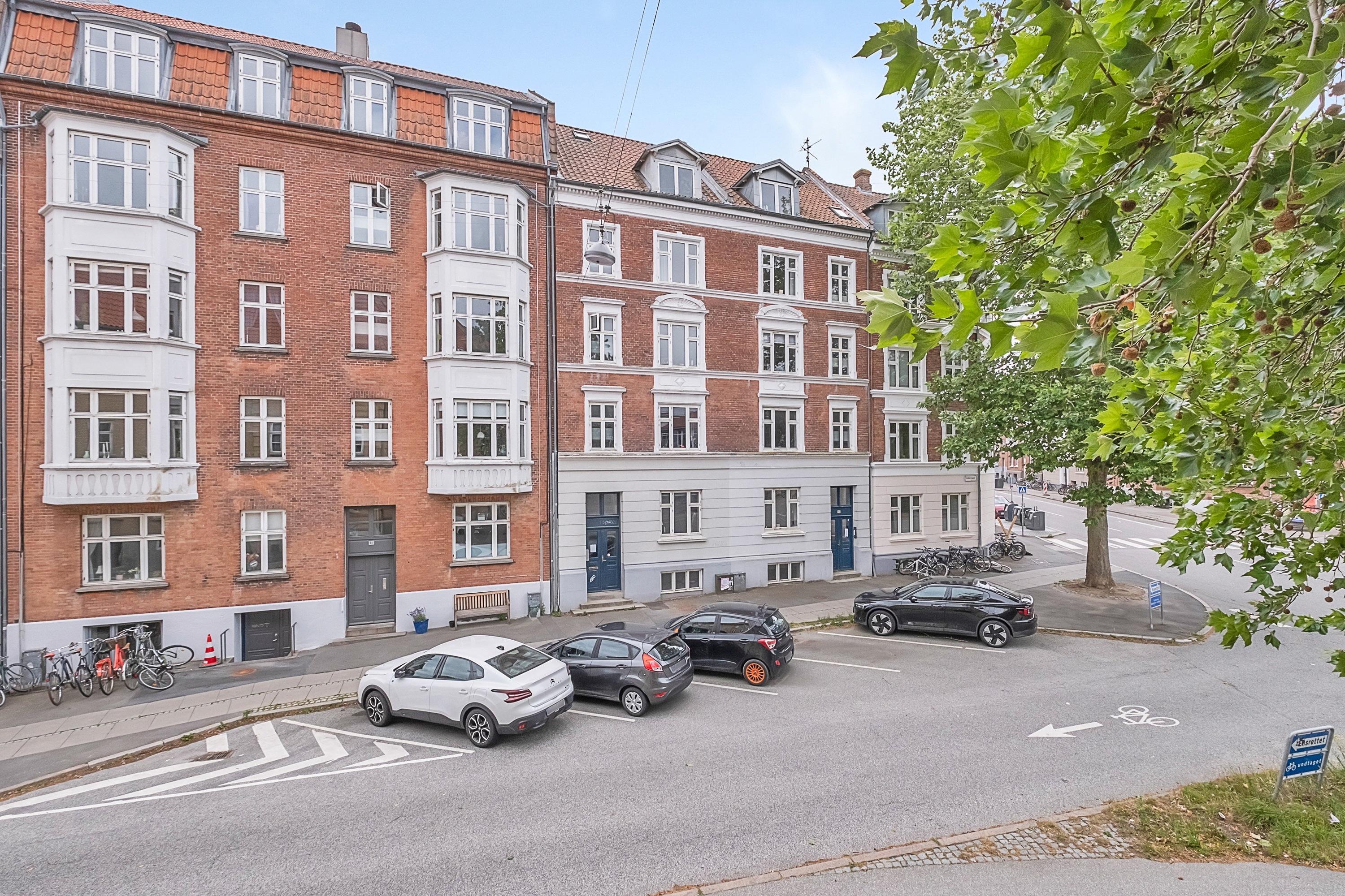 Fremhævet facade billede i fuldskærmstilstand. Billede af Ankersgade 13, st., 8000 Aarhus C