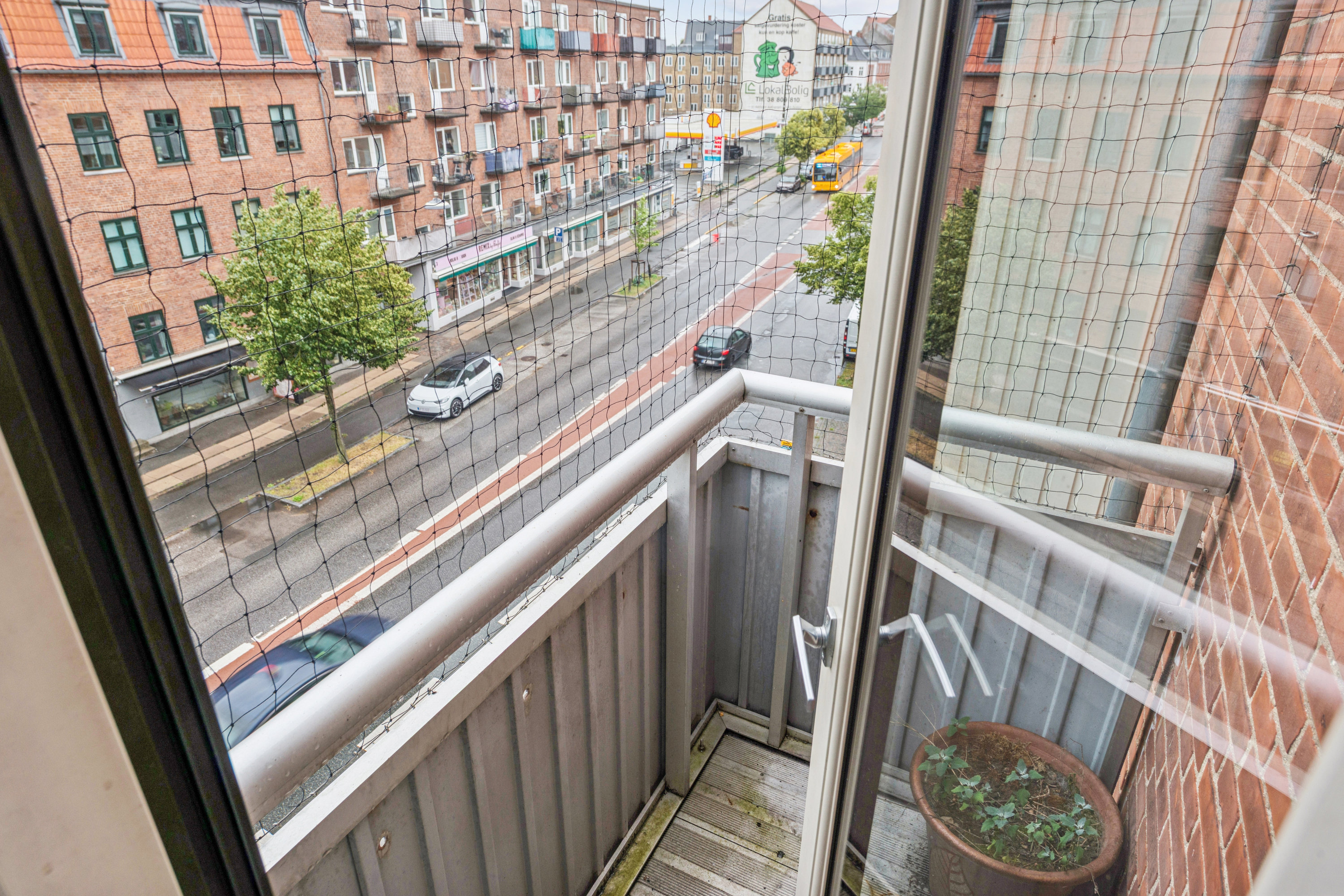 Fremhævet altan billede i fuldskærmstilstand. Billede af Frederikssundsvej 193A, 3. tv., 2700 Brønshøj