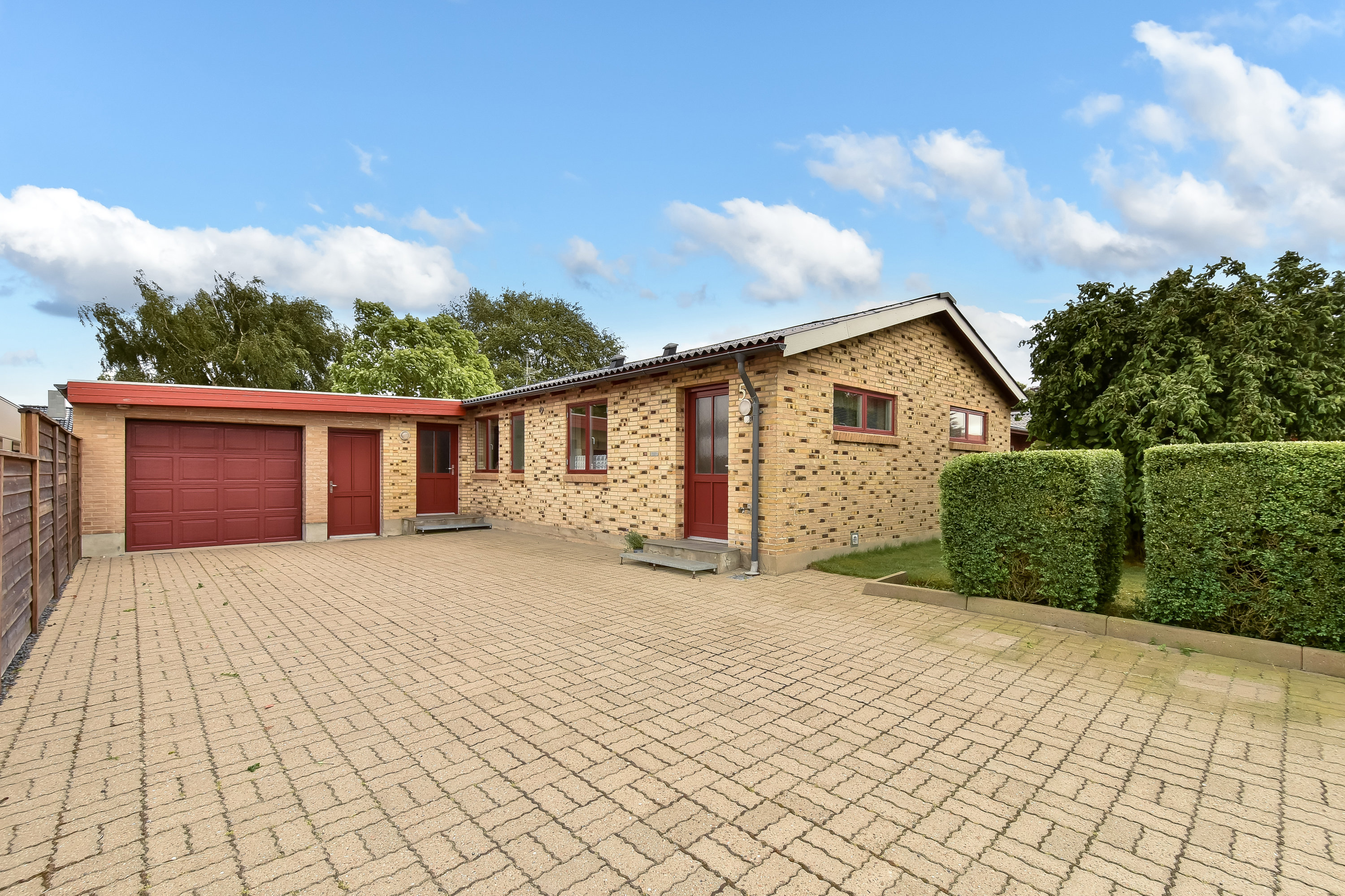 Benediktesvej 5, Lind, 7400 Herning