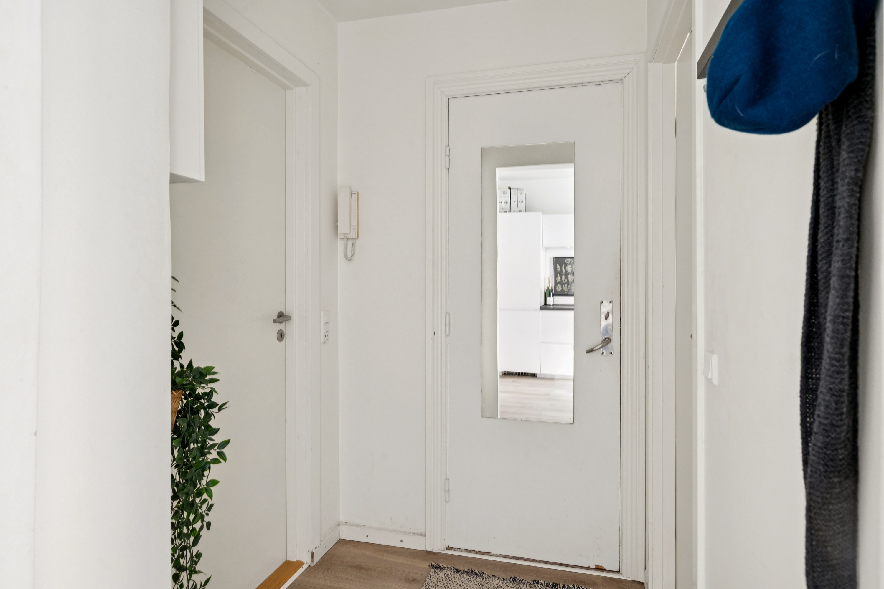 Fremhævet entré billede i fuldskærmstilstand. Billede af Banegårdsgade 31, 1., 8000 Aarhus C