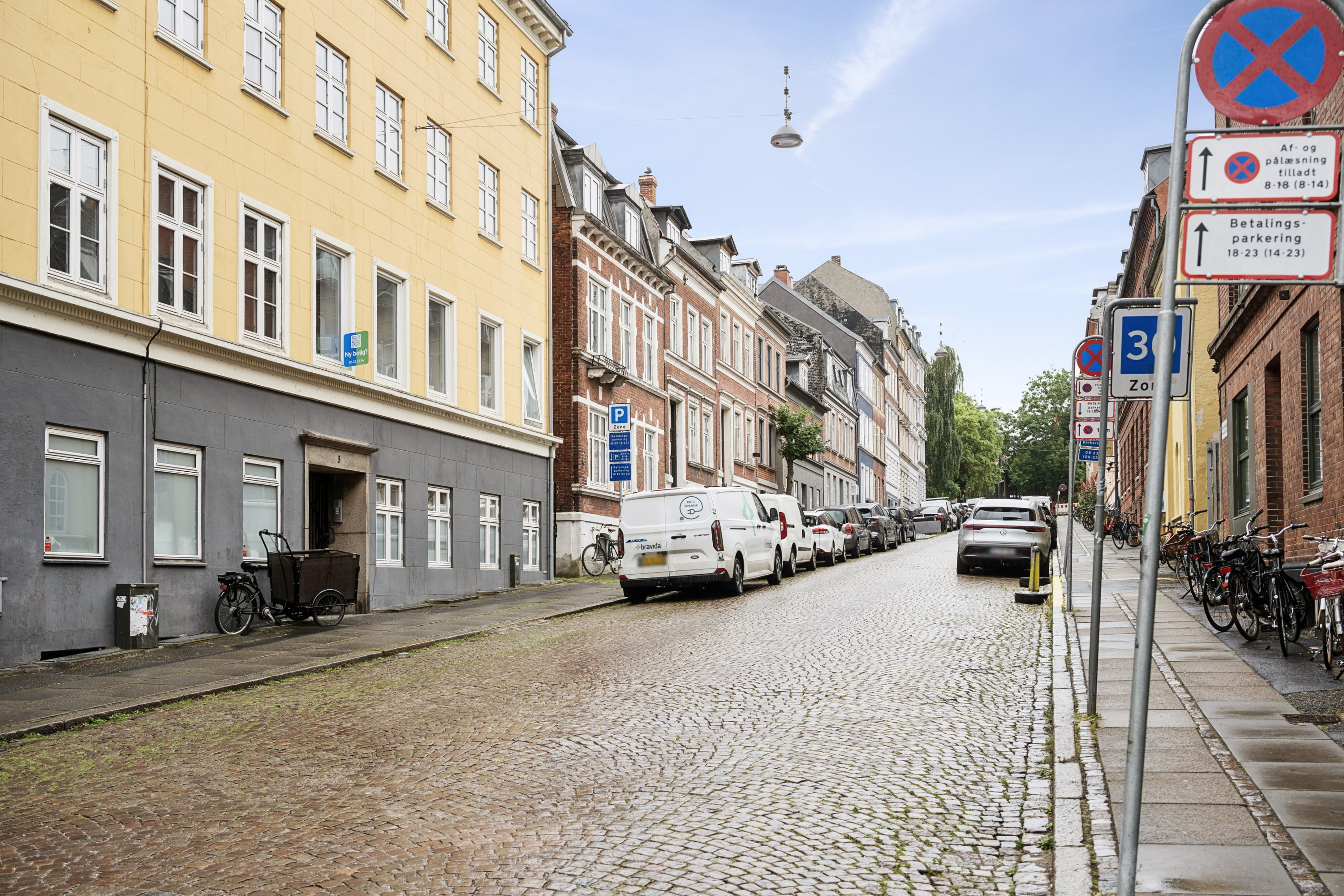 Fremhævet andet billede i fuldskærmstilstand. Billede af Hjelmensgade 3, 2. th., 8000 Aarhus C