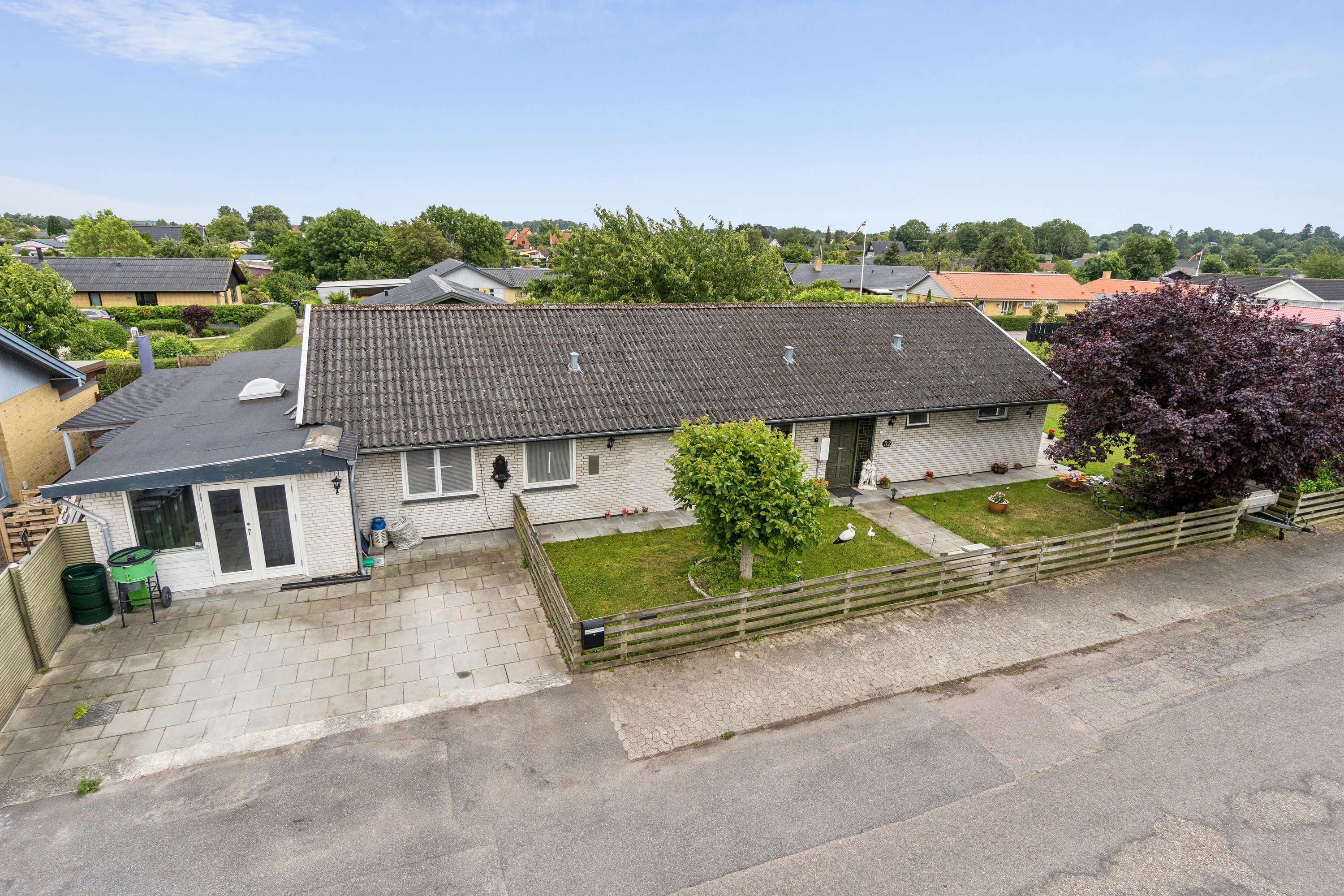 Fremhævet set fra vejen billede i fuldskærmstilstand. Billede af Thorsvej 32, Kregme, 3300 Frederiksværk