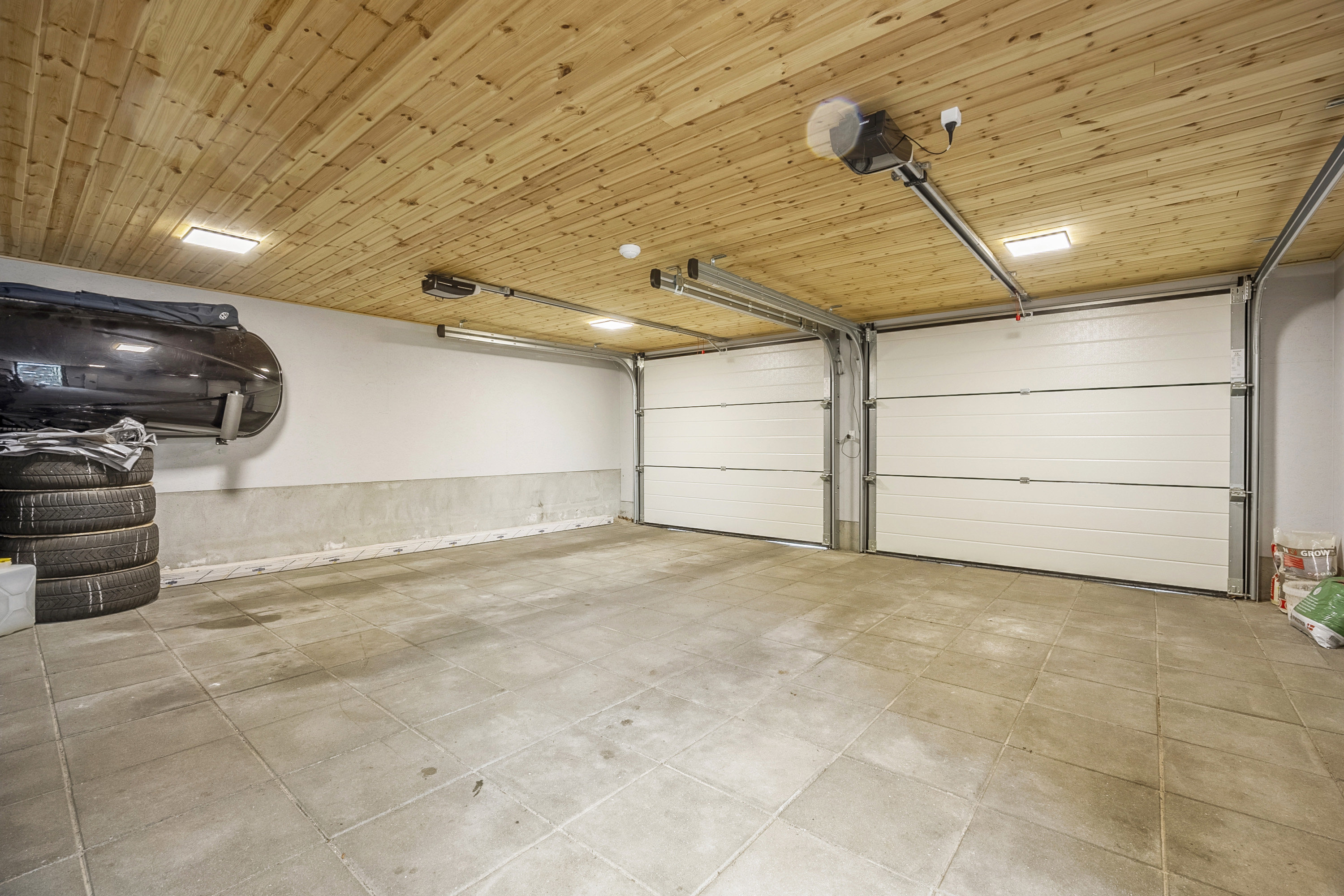 Fremhævet garage billede i fuldskærmstilstand. Billede af Birkevænget 1, Korsør Syd, 4220 Korsør