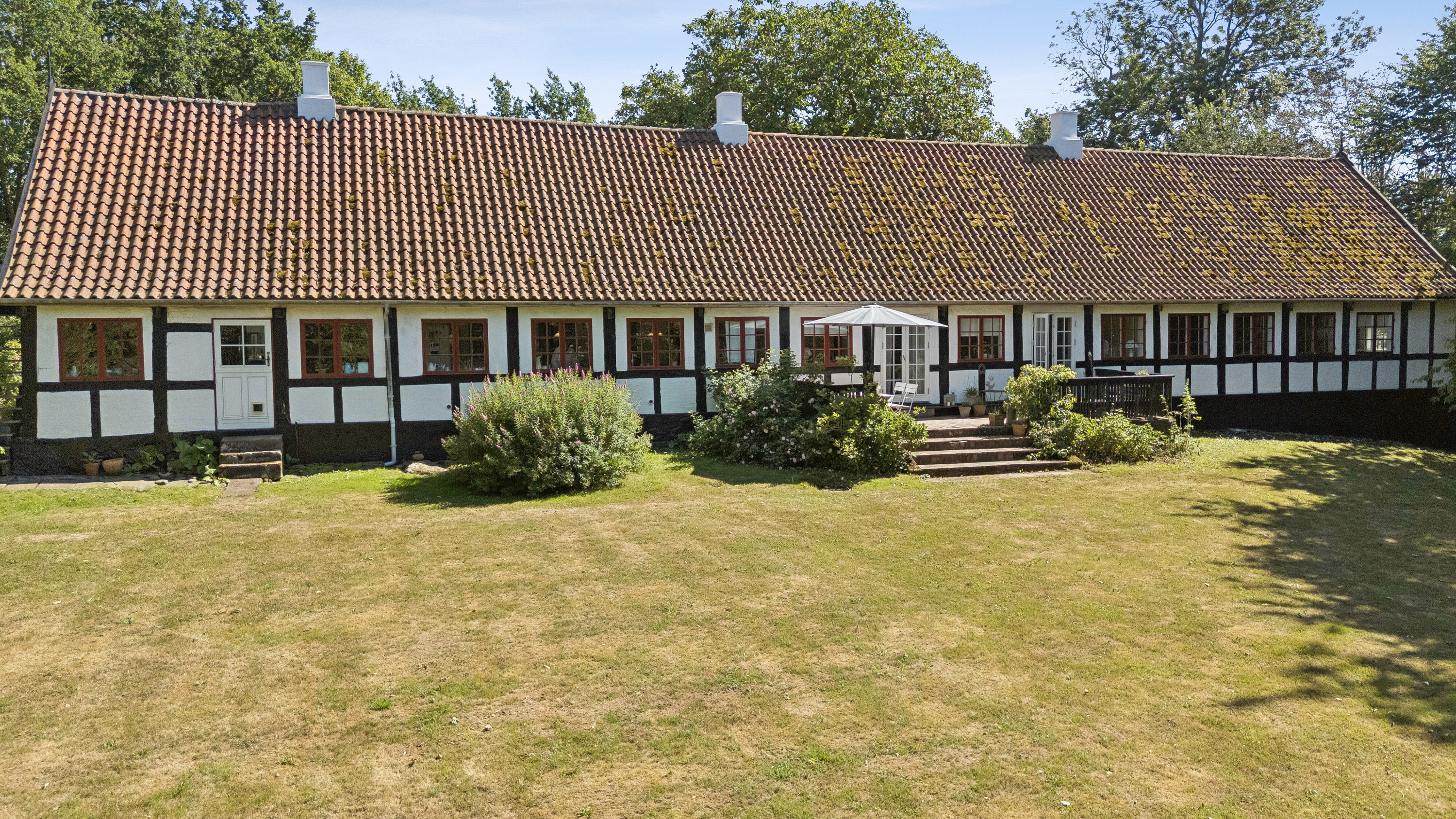 Fremhævet set fra haven billede i fuldskærmstilstand. Billede af Saltunavej 3, 3751 Østermarie