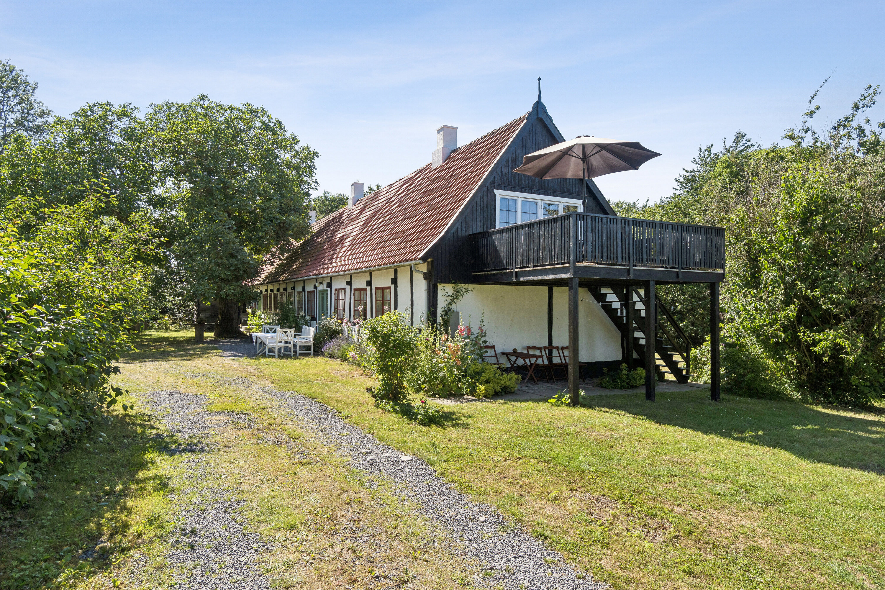 Fremhævet set fra vejen billede i fuldskærmstilstand. Billede af Saltunavej 3, 3751 Østermarie