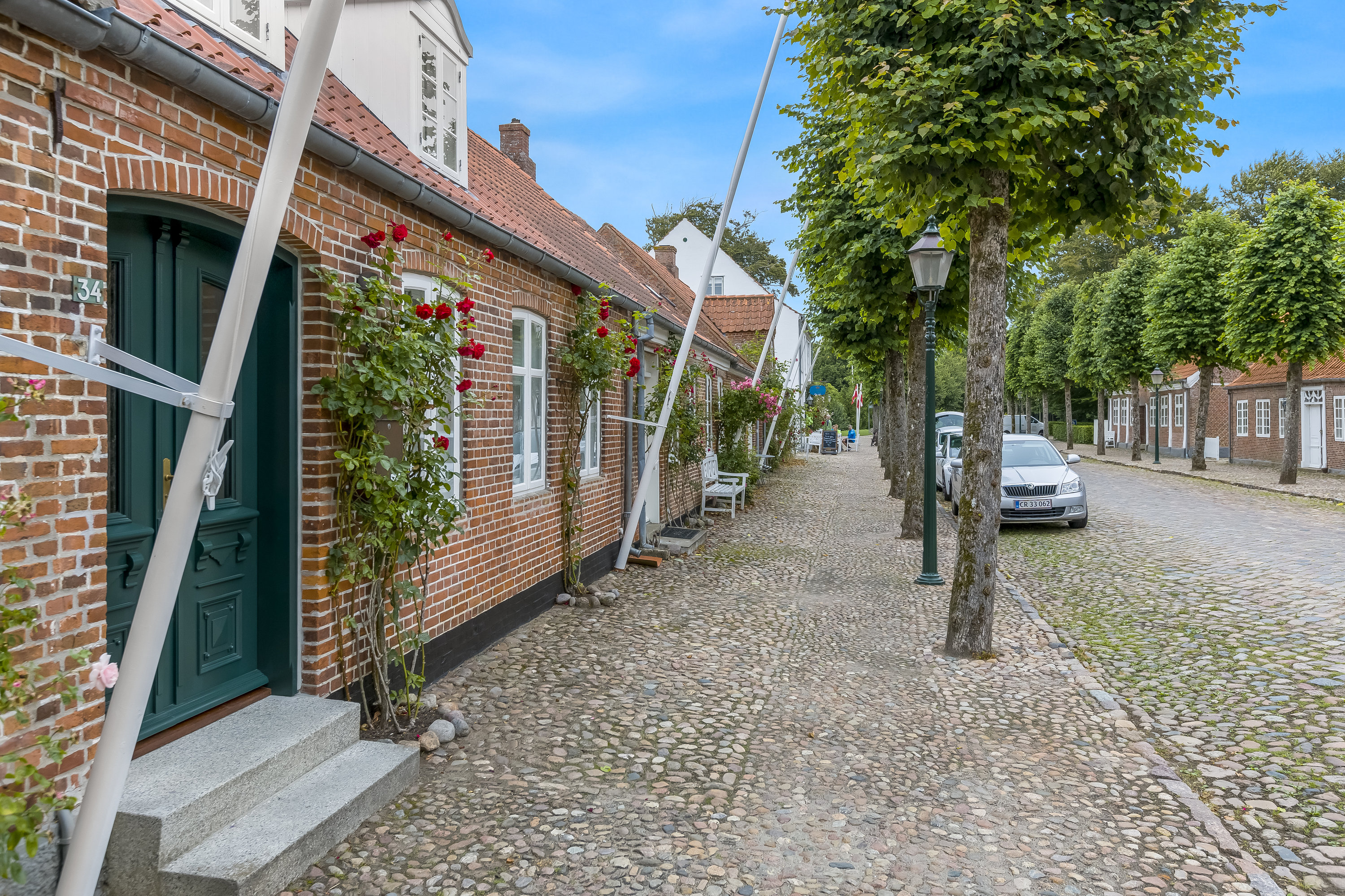 Fremhævet facade billede i fuldskærmstilstand. Billede af Slotsgaden 34, Møgeltønder, 6270 Tønder